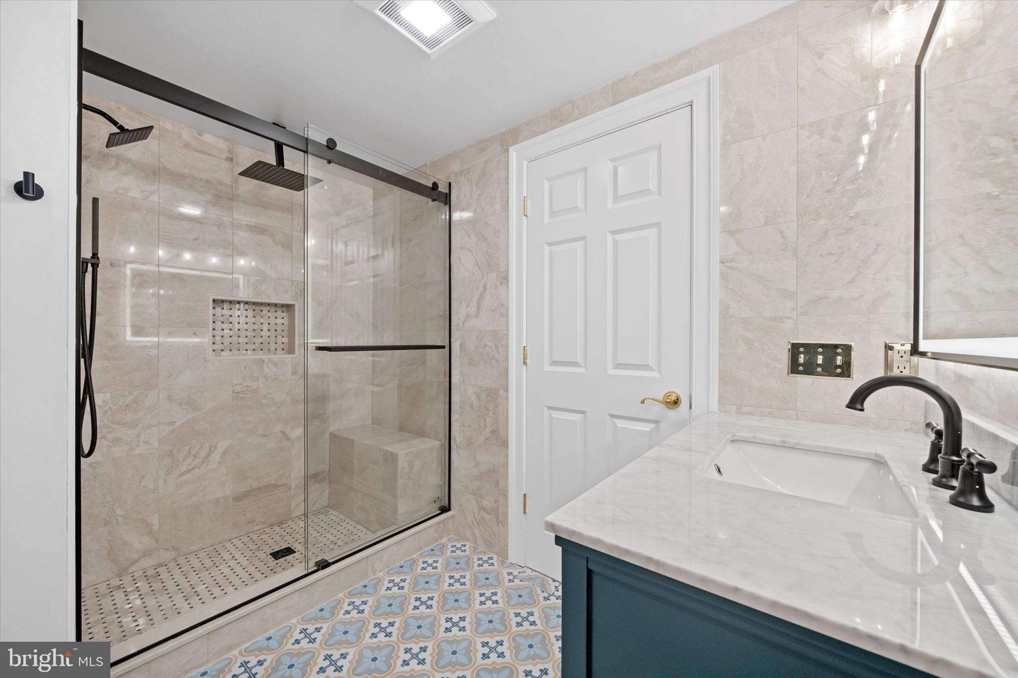 CENTREVILLE RESERV - Residential