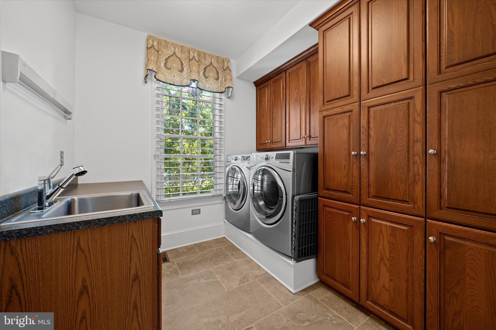 CENTREVILLE RESERV - Residential