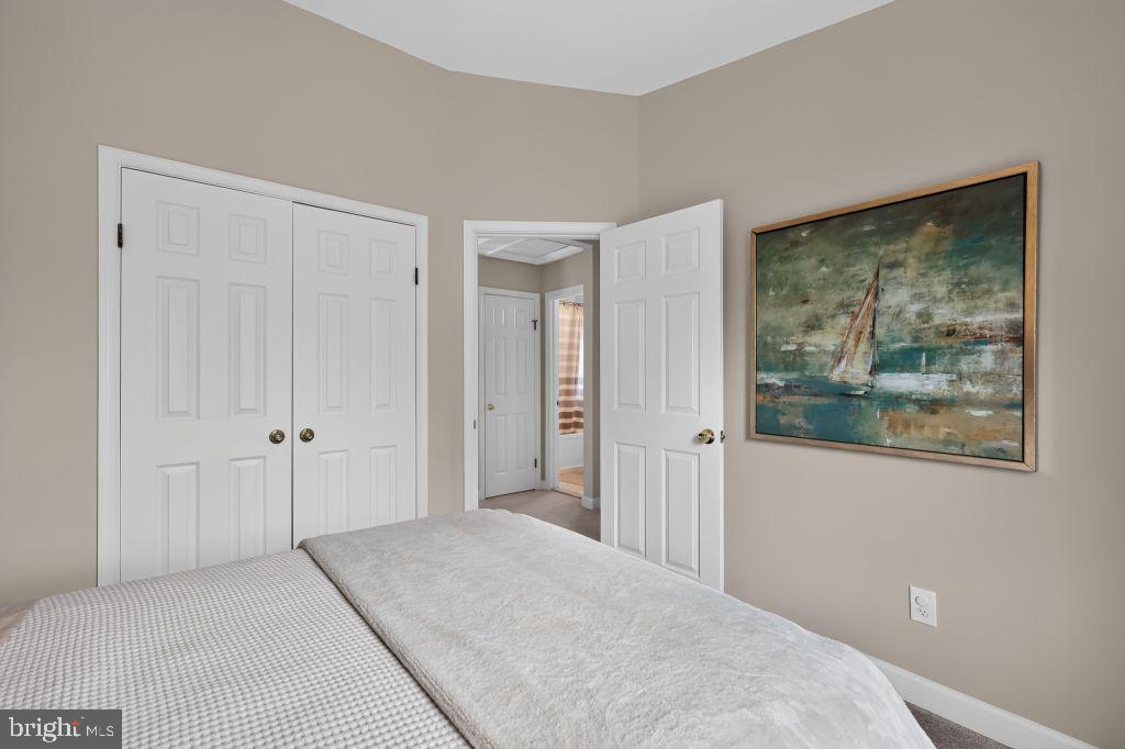 FAIRLINGTON - Residential
