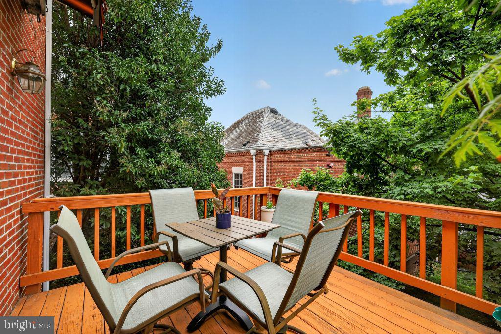 FAIRLINGTON - Residential