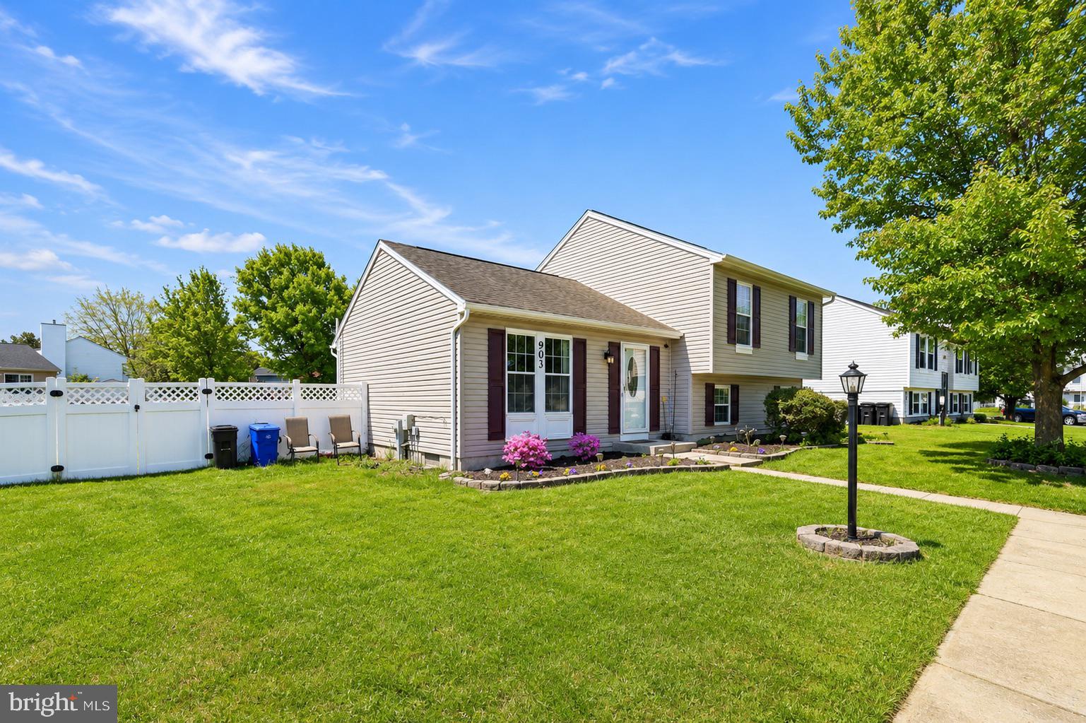 VILLAGE OF BYNUM RUN - Residential