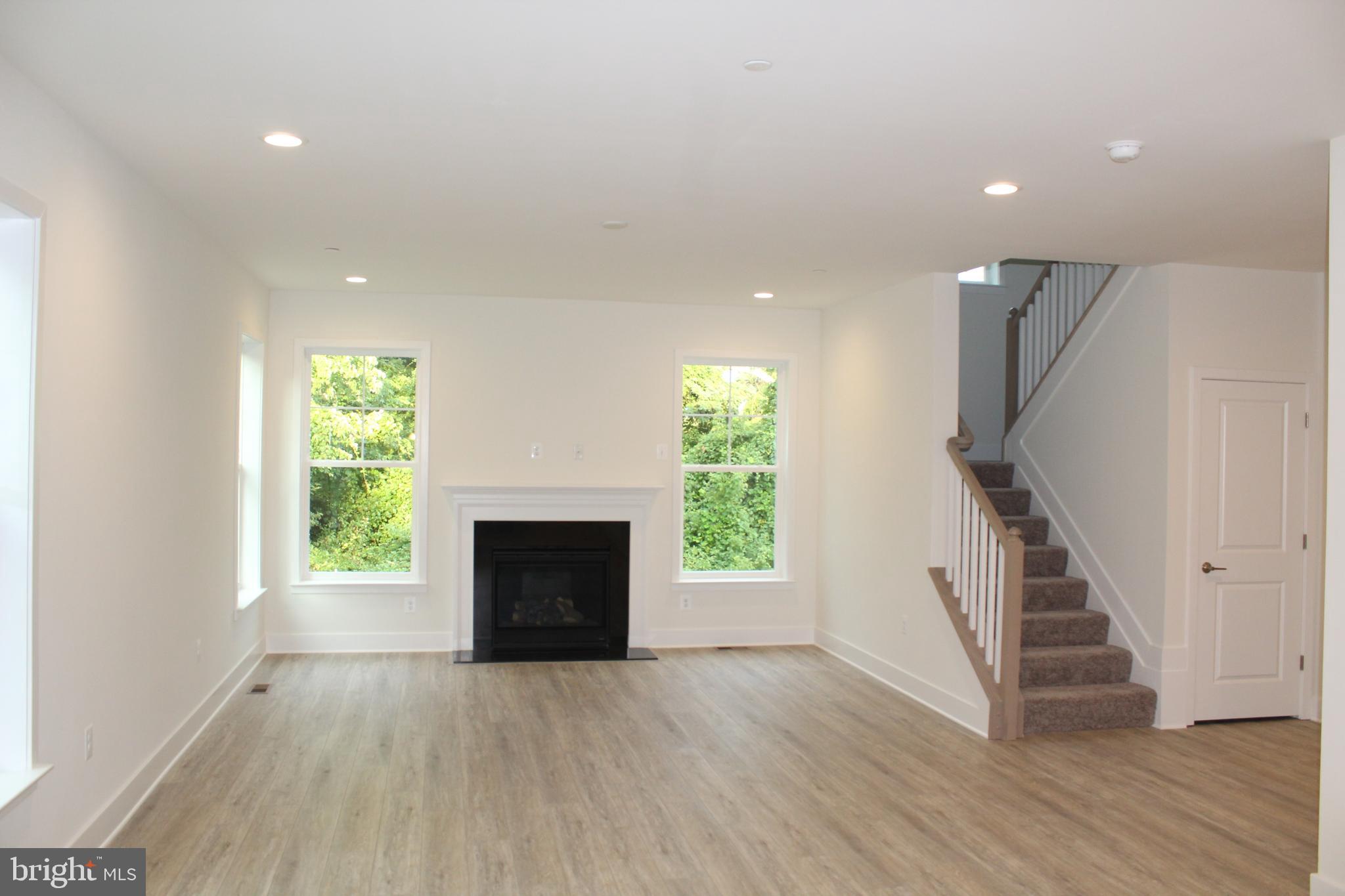 ROBINSON RESERVE - Residential