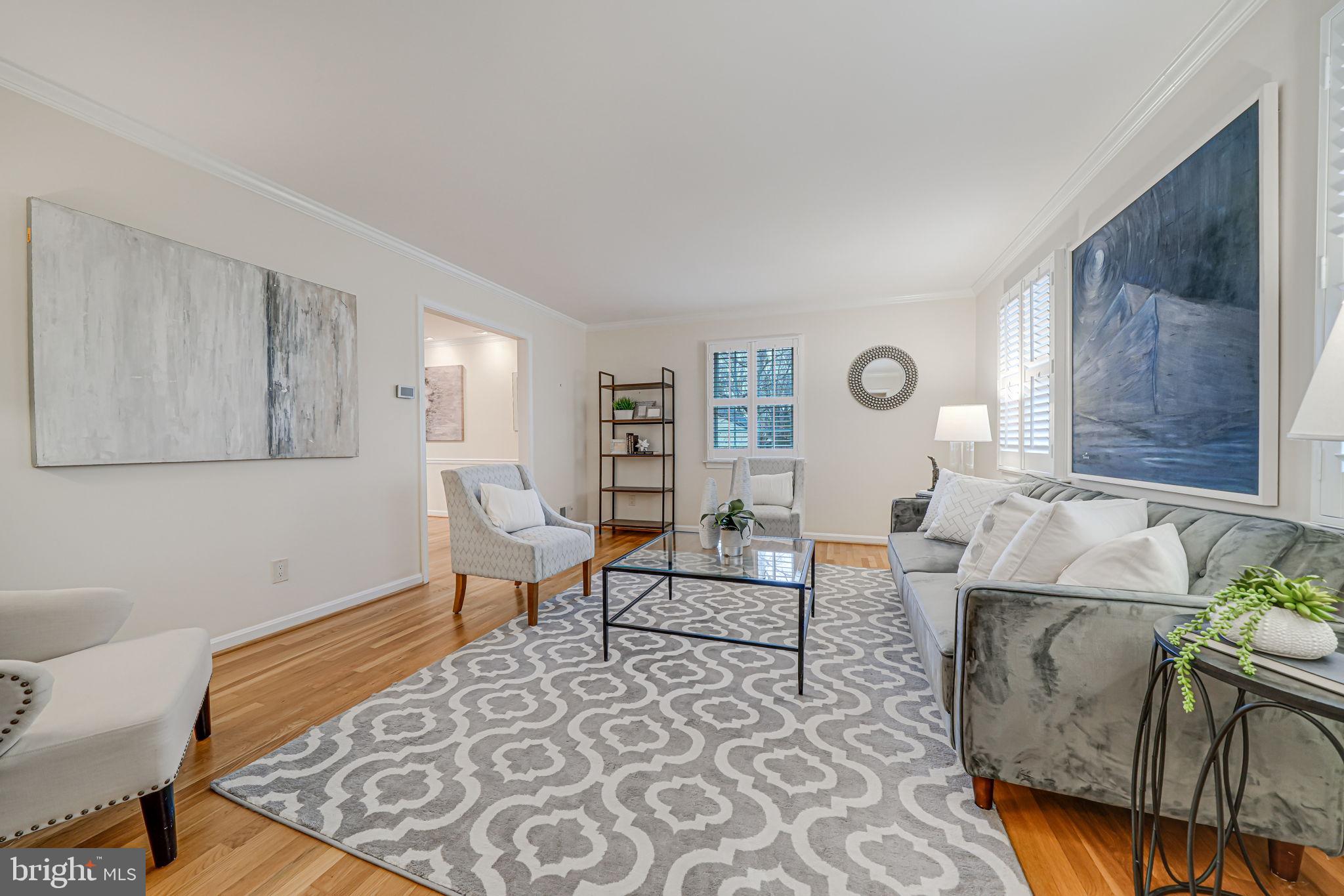 CHAPEL SQUARE - Residential