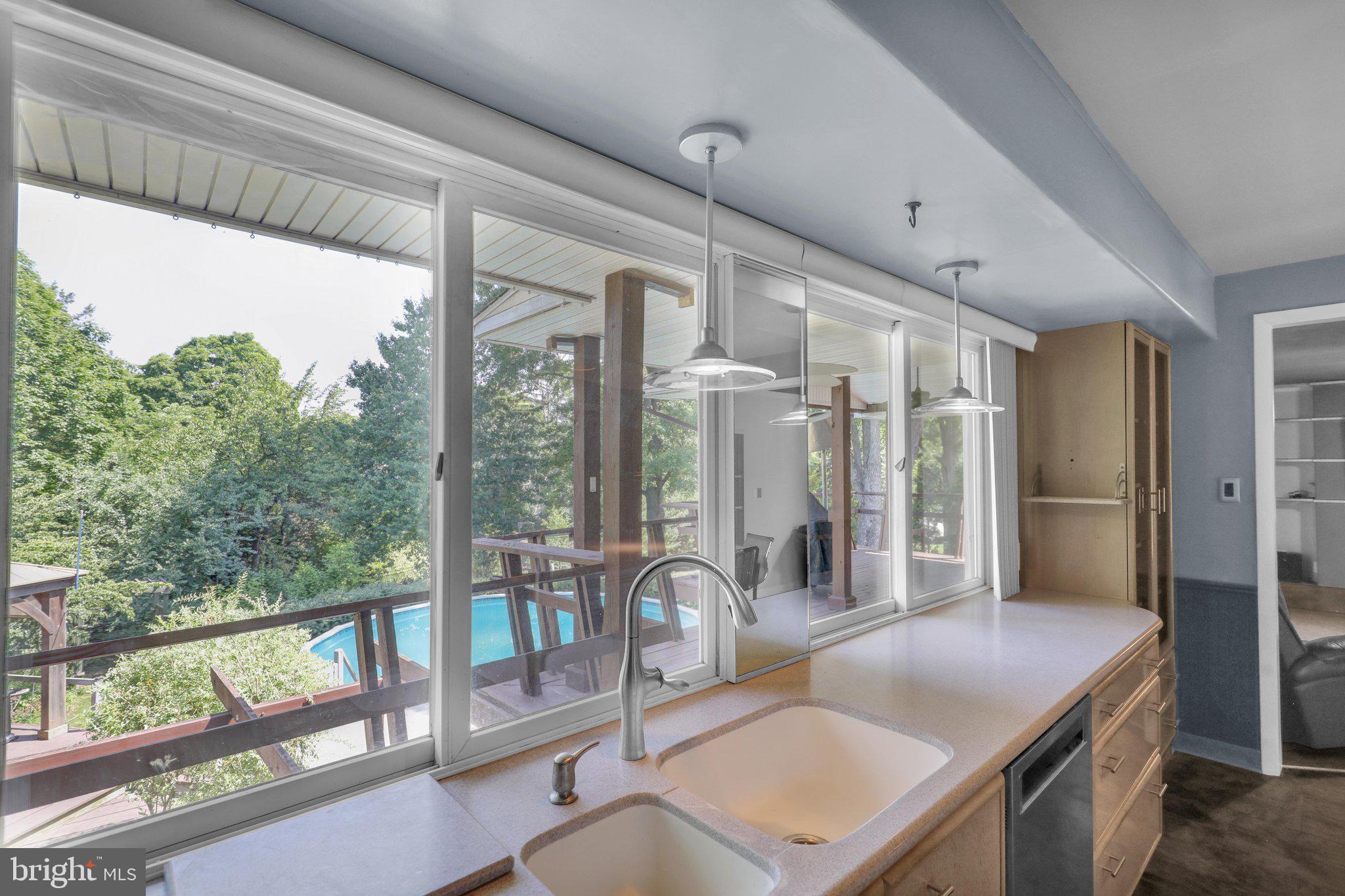 AMITY GARDENS - Residential