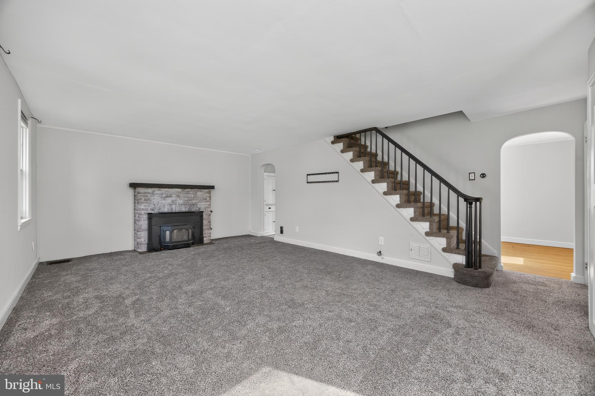 GARDEN CITY - Residential