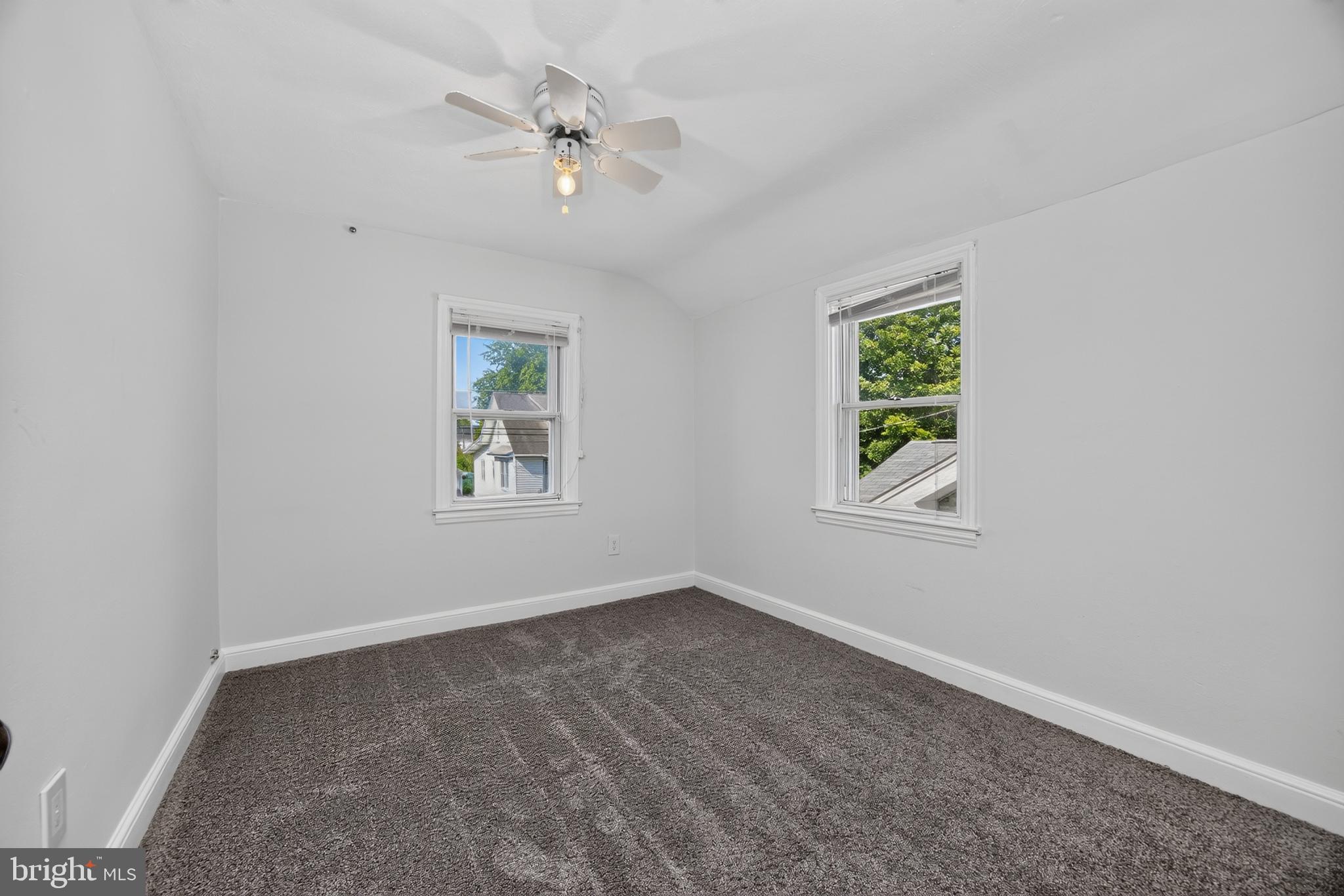 GARDEN CITY - Residential