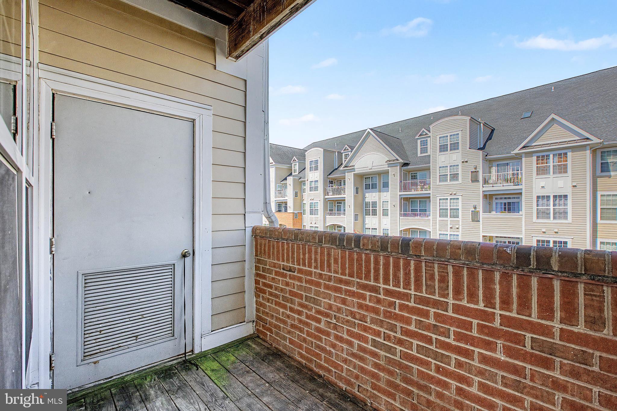 WESTBRIAR CONDOMINIUMS - Residential