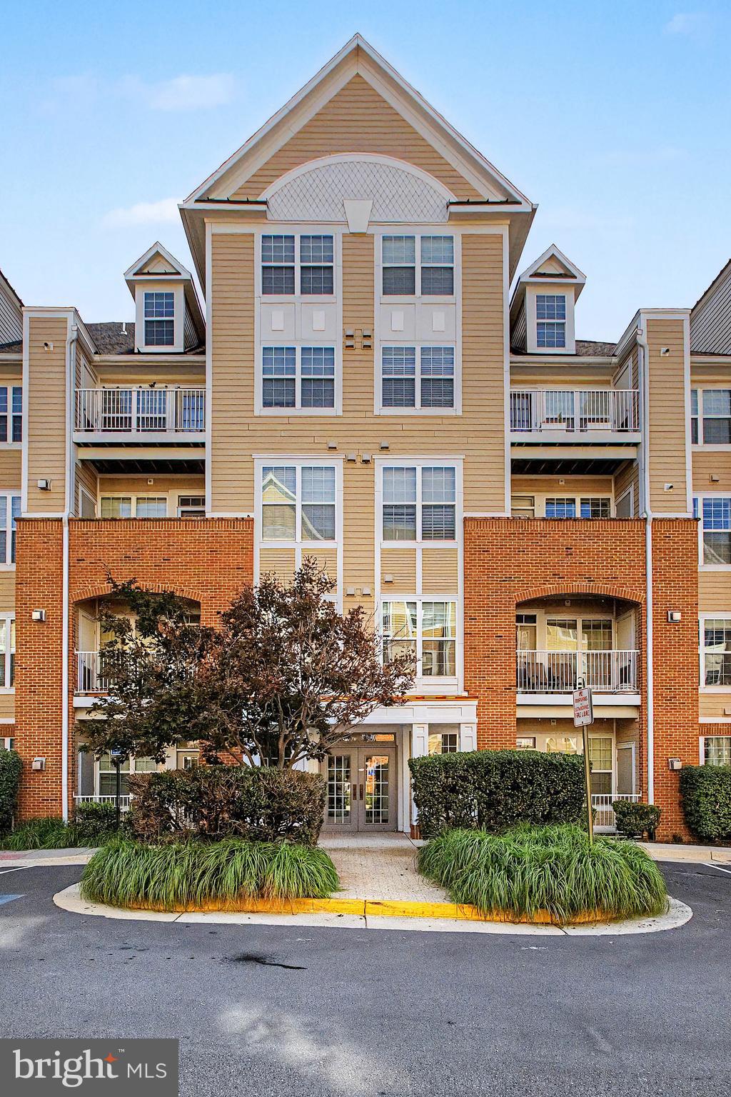 WESTBRIAR CONDOMINIUMS - Residential