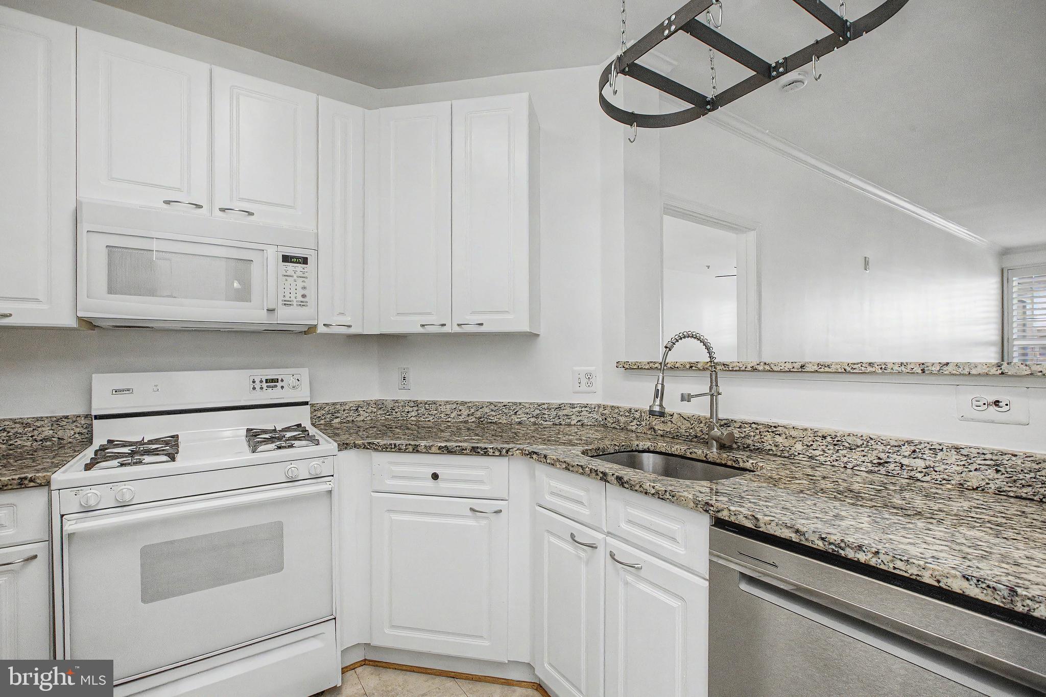 WESTBRIAR CONDOMINIUMS - Residential