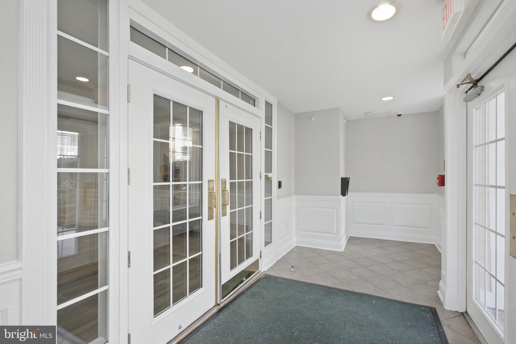 WESTBRIAR CONDOMINIUMS - Residential