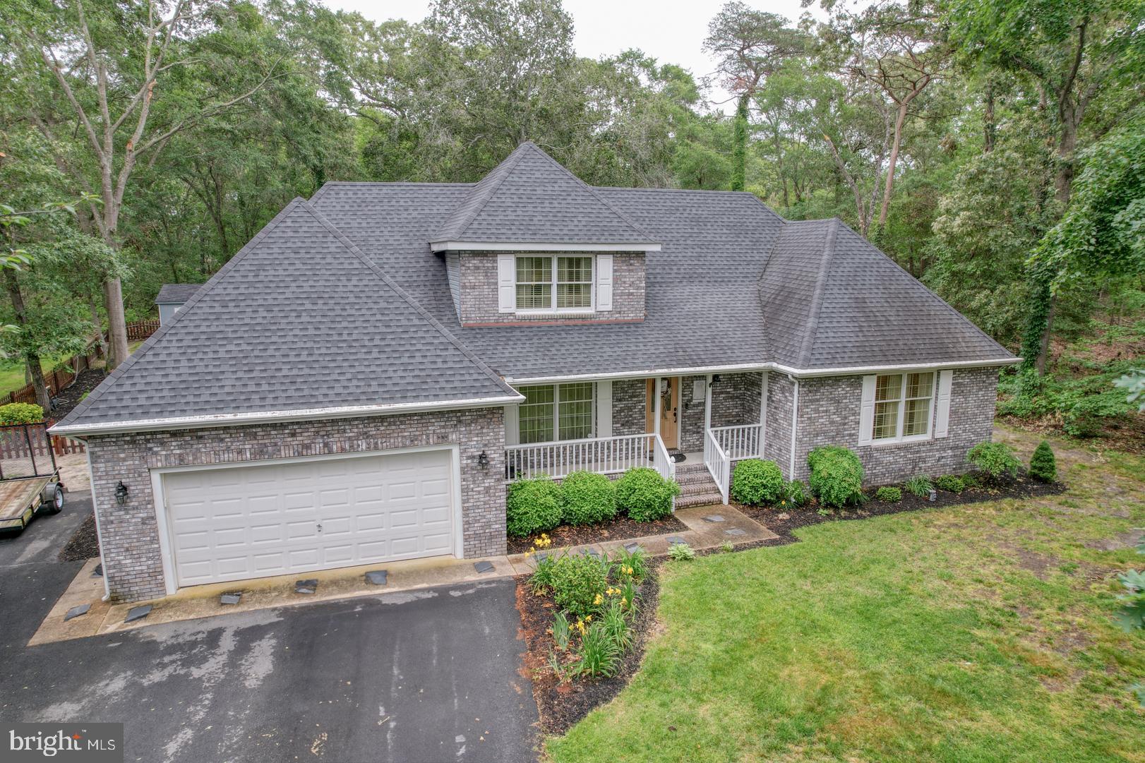 BROAD CREEK ESTATES - Residential