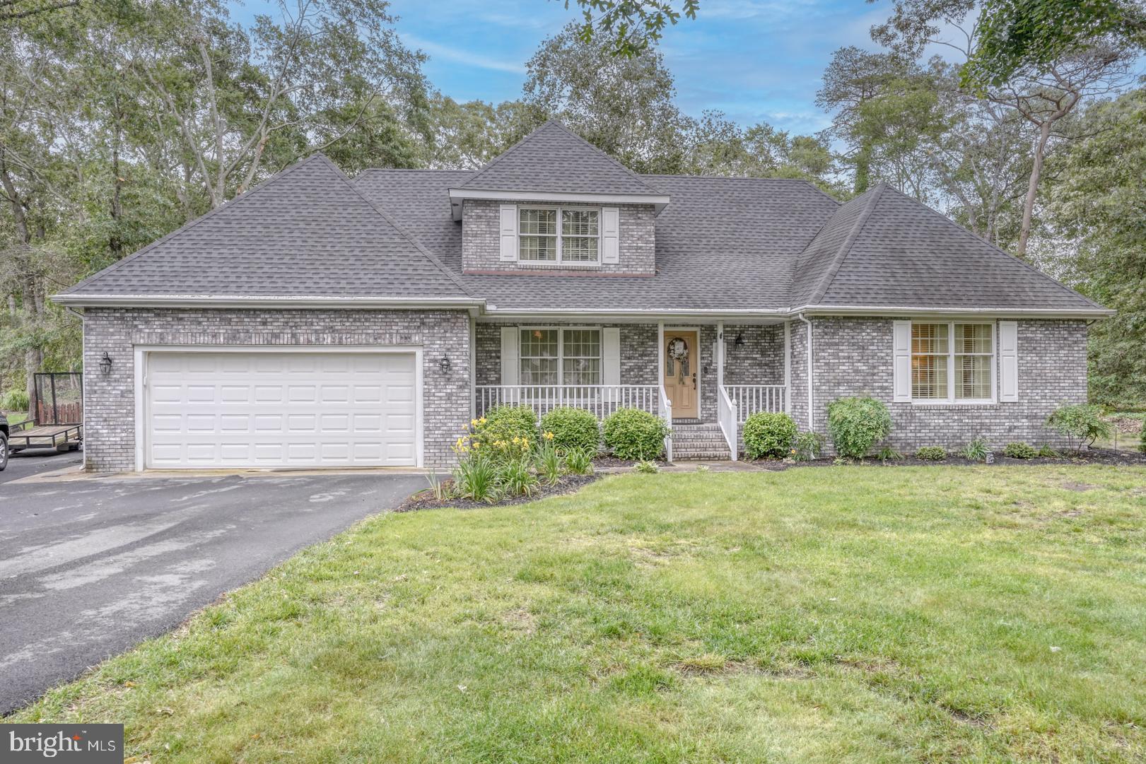 BROAD CREEK ESTATES - Residential
