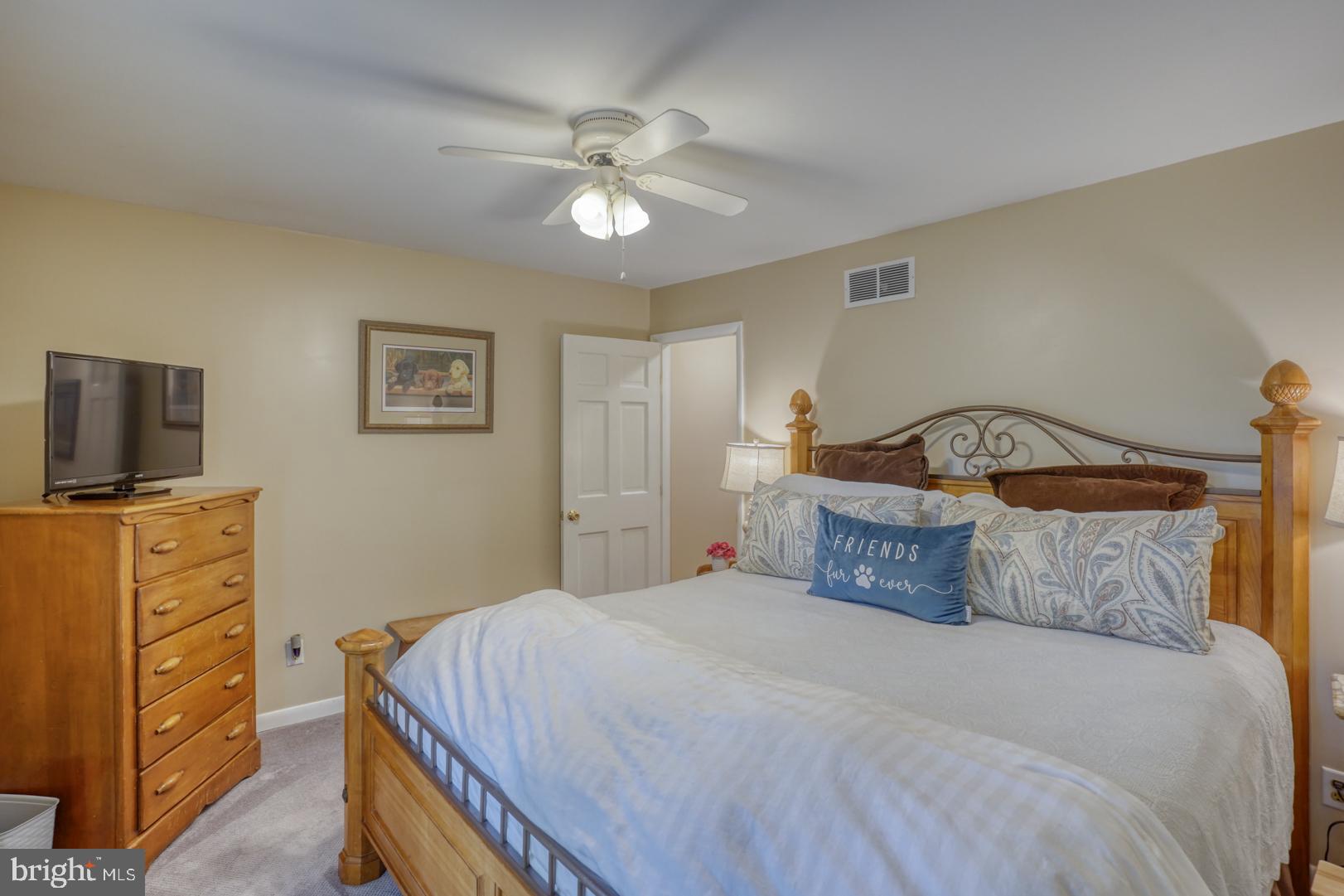 BROAD CREEK ESTATES - Residential