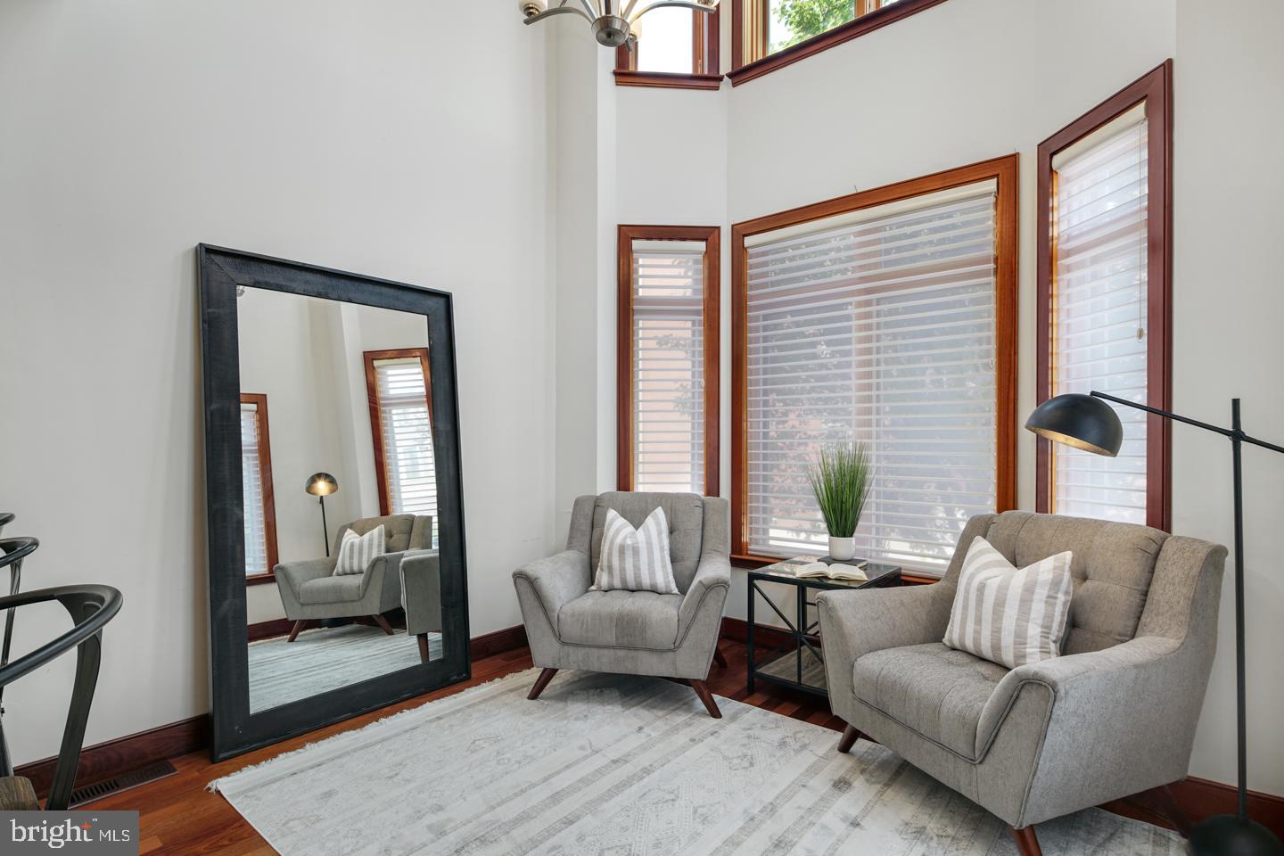 WASHINGTON SQ WEST - Residential