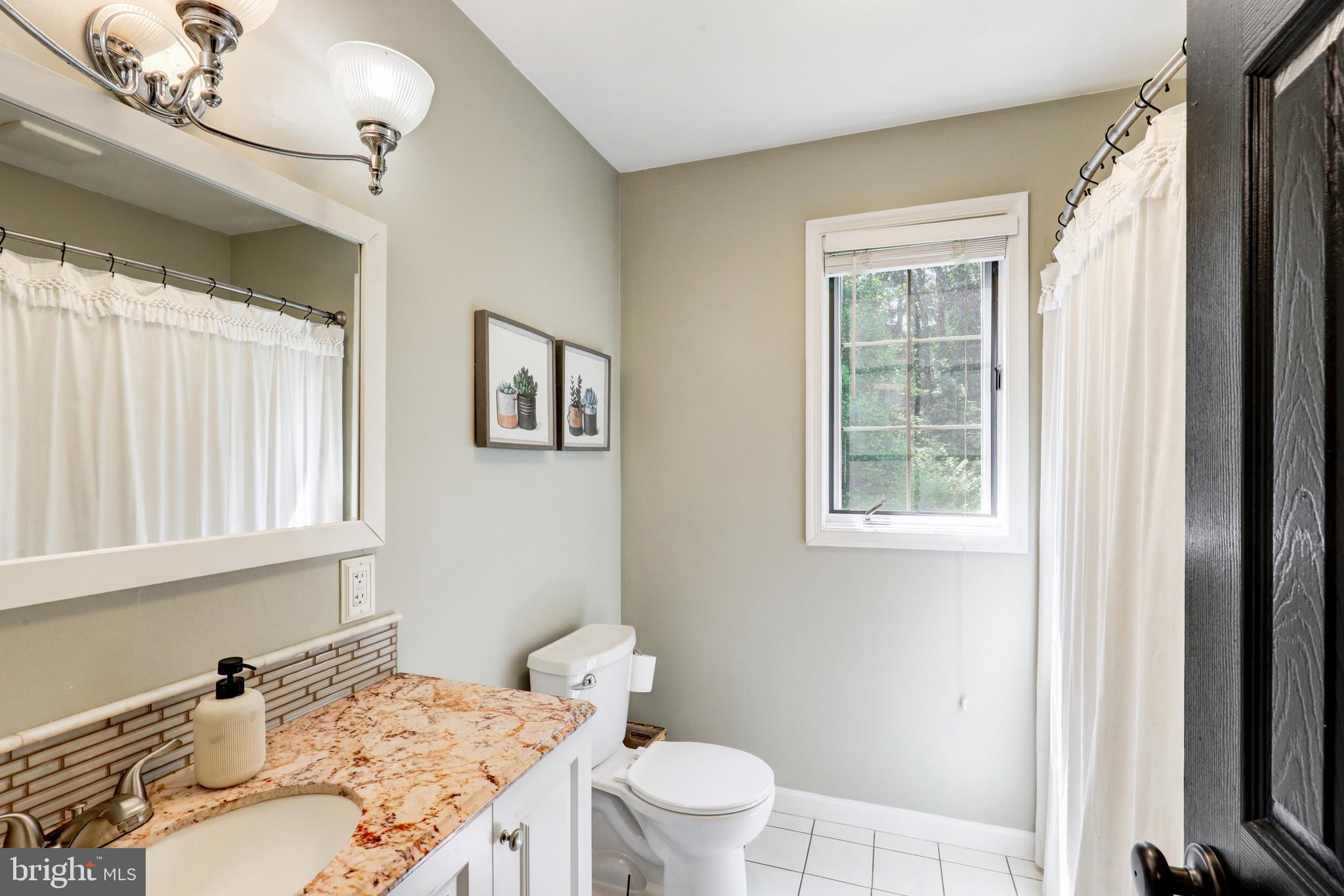 MONACY MANOR - Residential