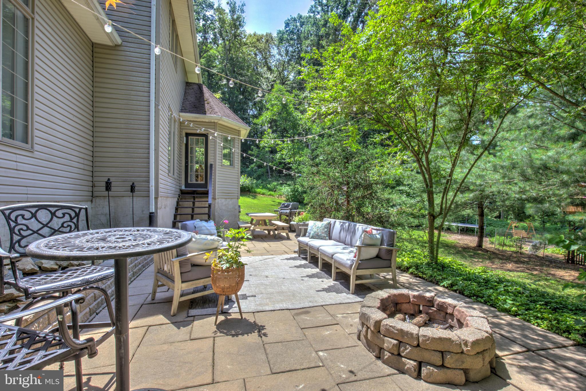 MONACY MANOR - Residential