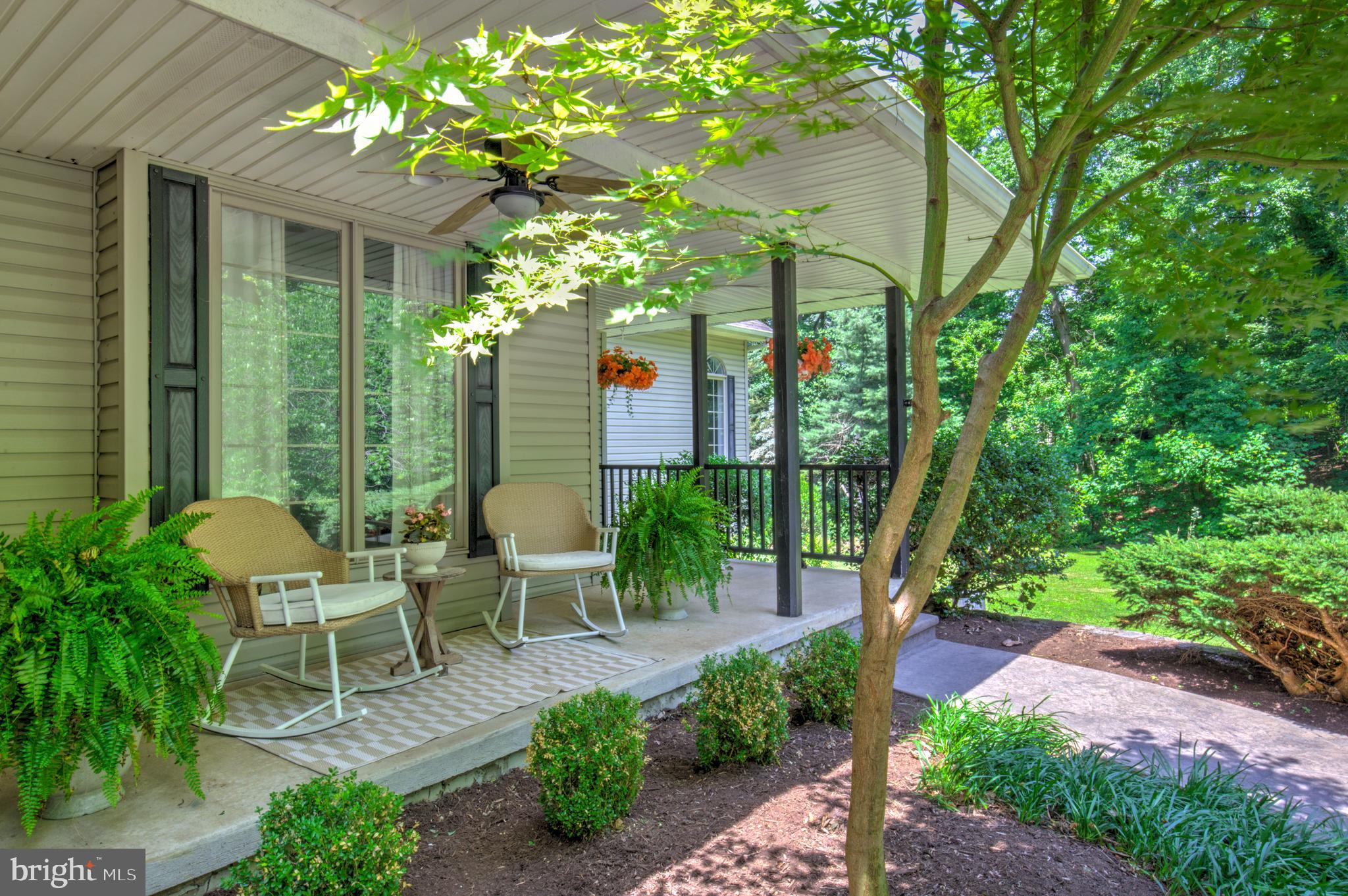 MONACY MANOR - Residential