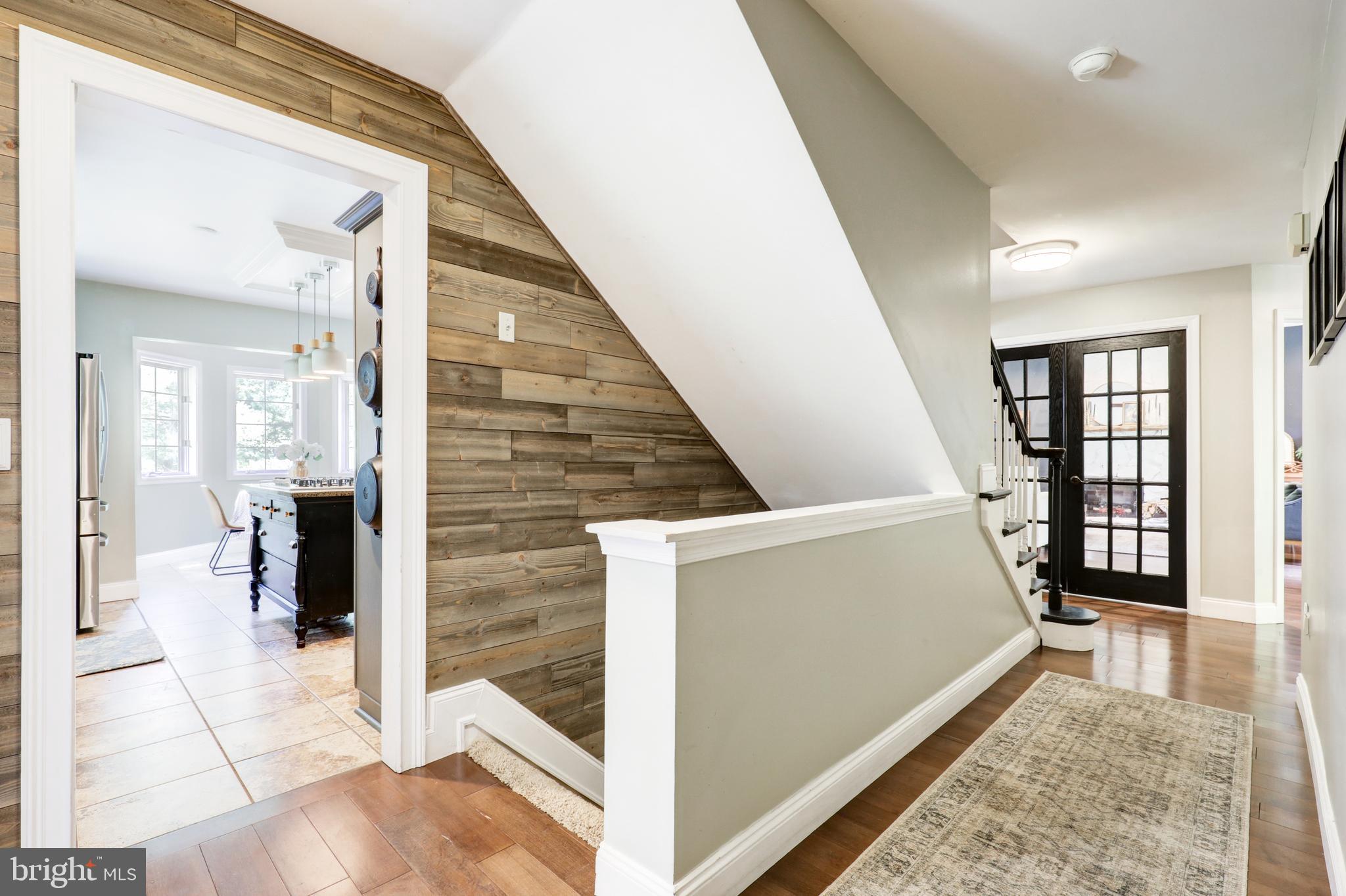 MONACY MANOR - Residential