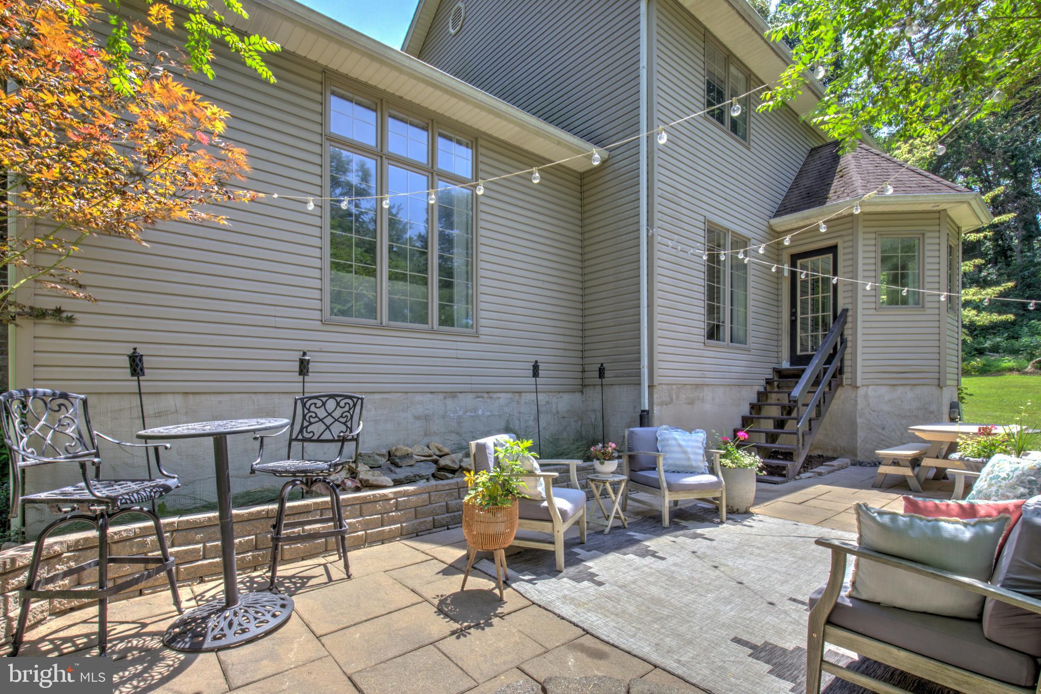MONACY MANOR - Residential
