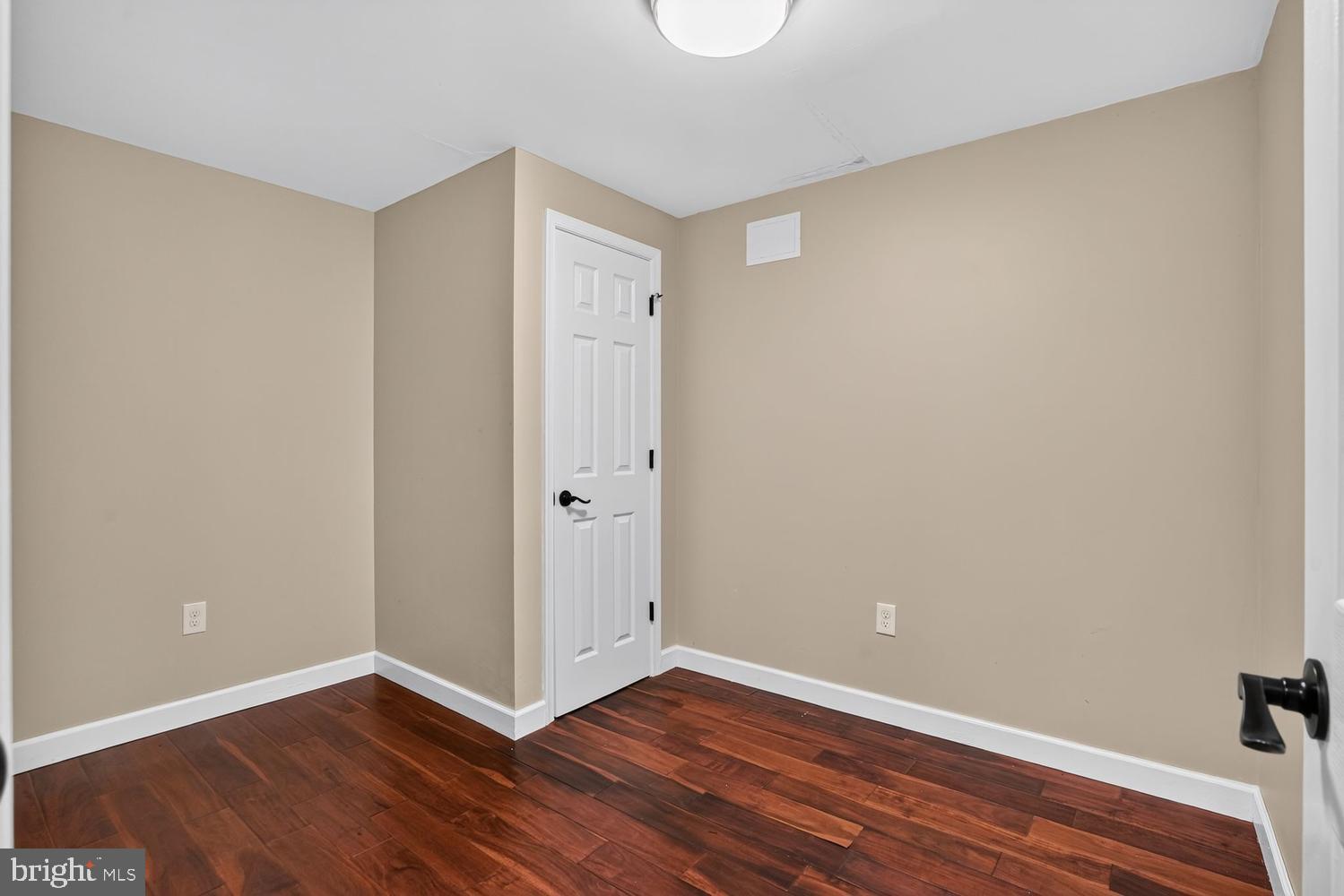 CROSSPOINTE - Residential