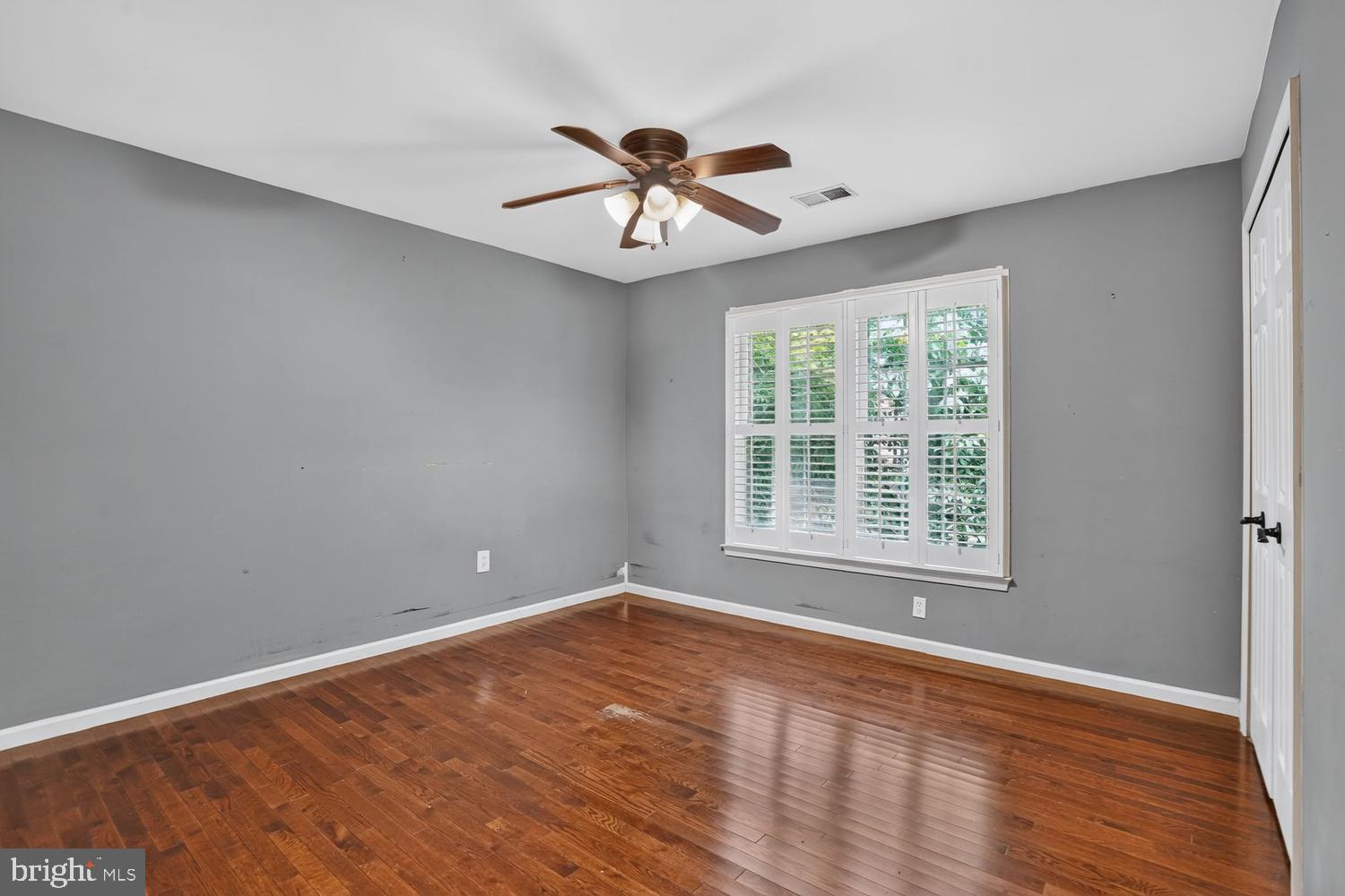 CROSSPOINTE - Residential