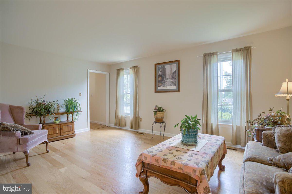 SUNRISE TERRACE - Residential