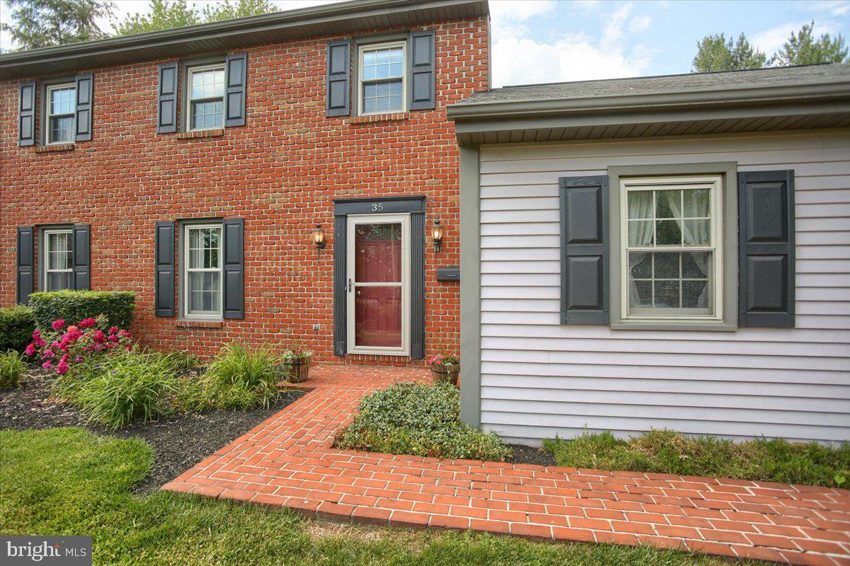 SUNRISE TERRACE - Residential