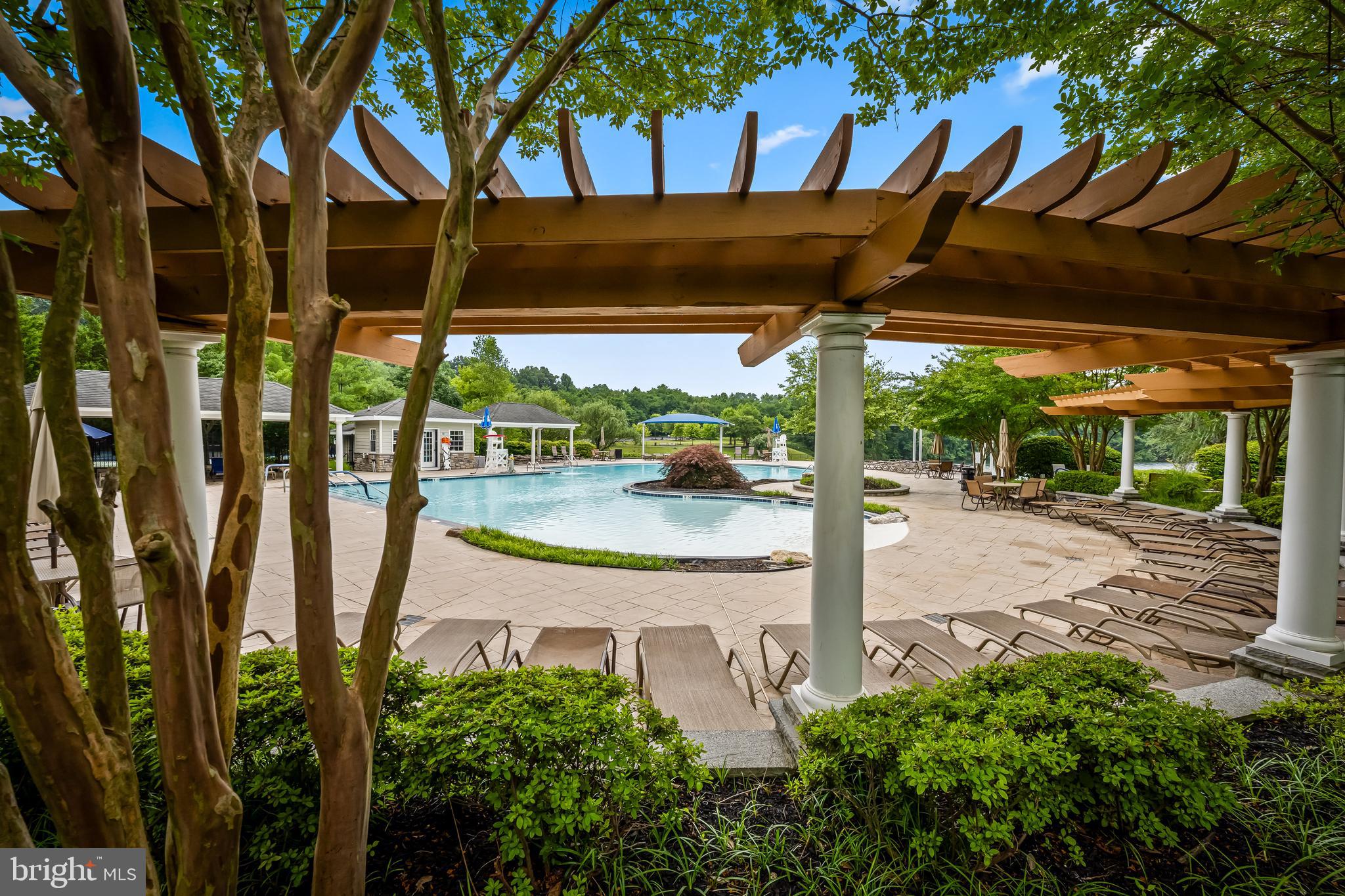 THE HIGHLANDS AT QUARRY LAKE - Residential