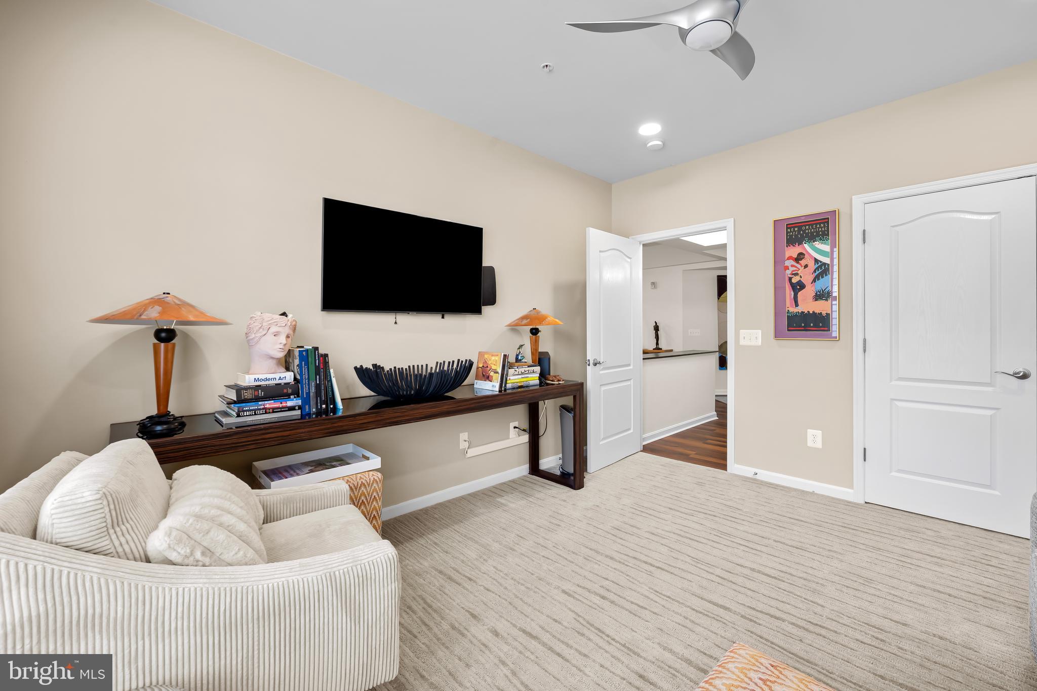 THE HIGHLANDS AT QUARRY LAKE - Residential
