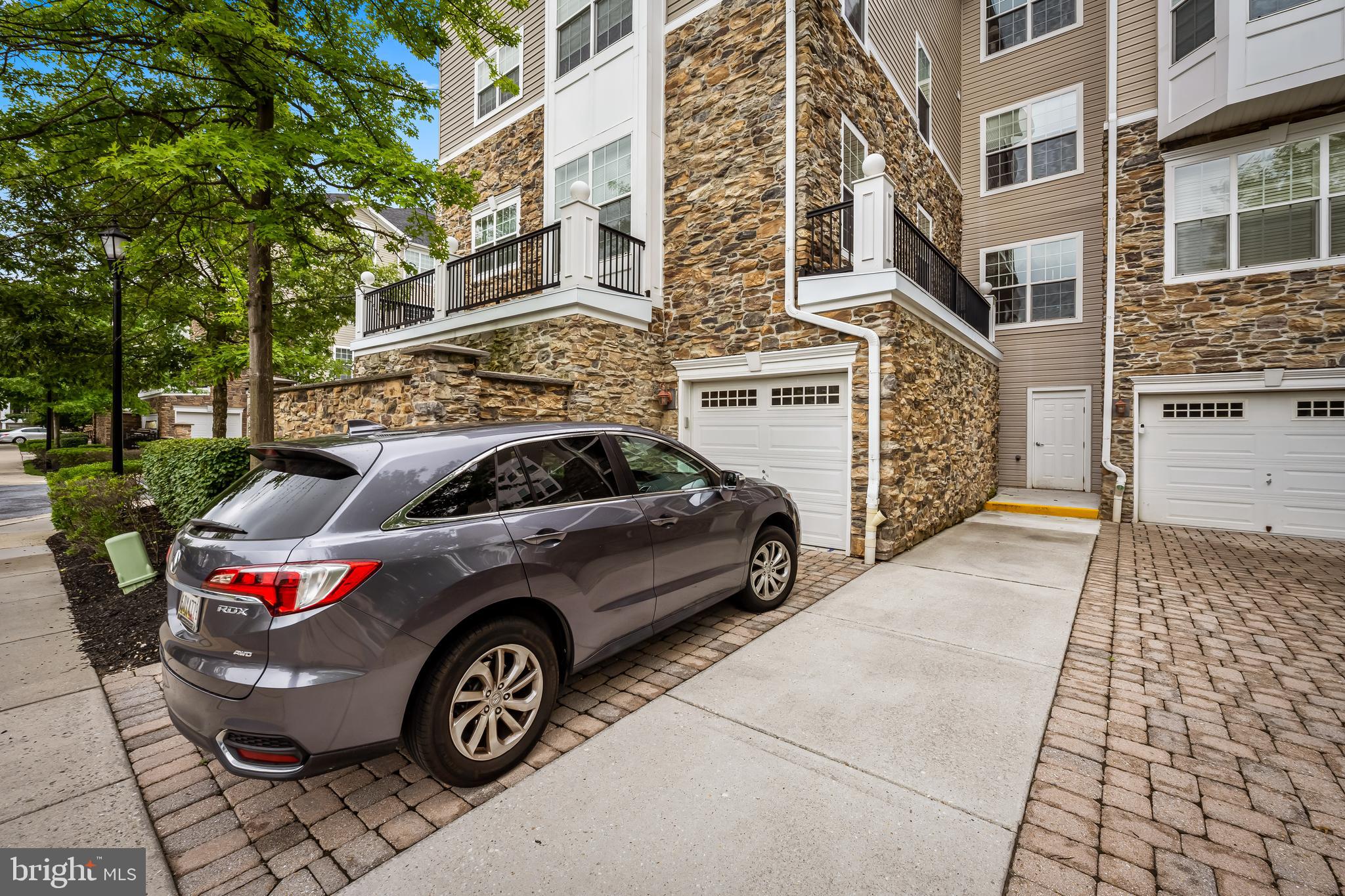 THE HIGHLANDS AT QUARRY LAKE - Residential