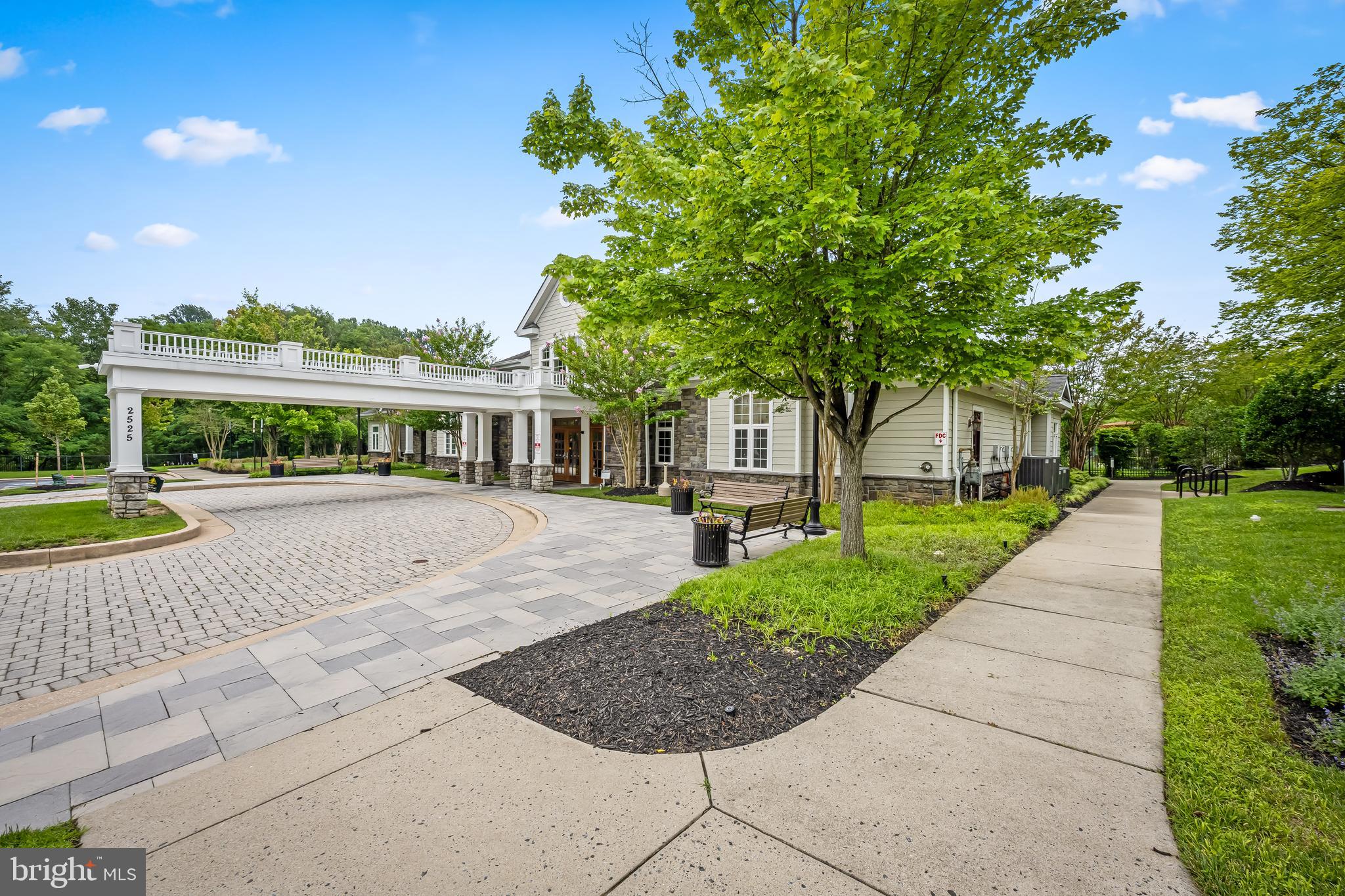 THE HIGHLANDS AT QUARRY LAKE - Residential