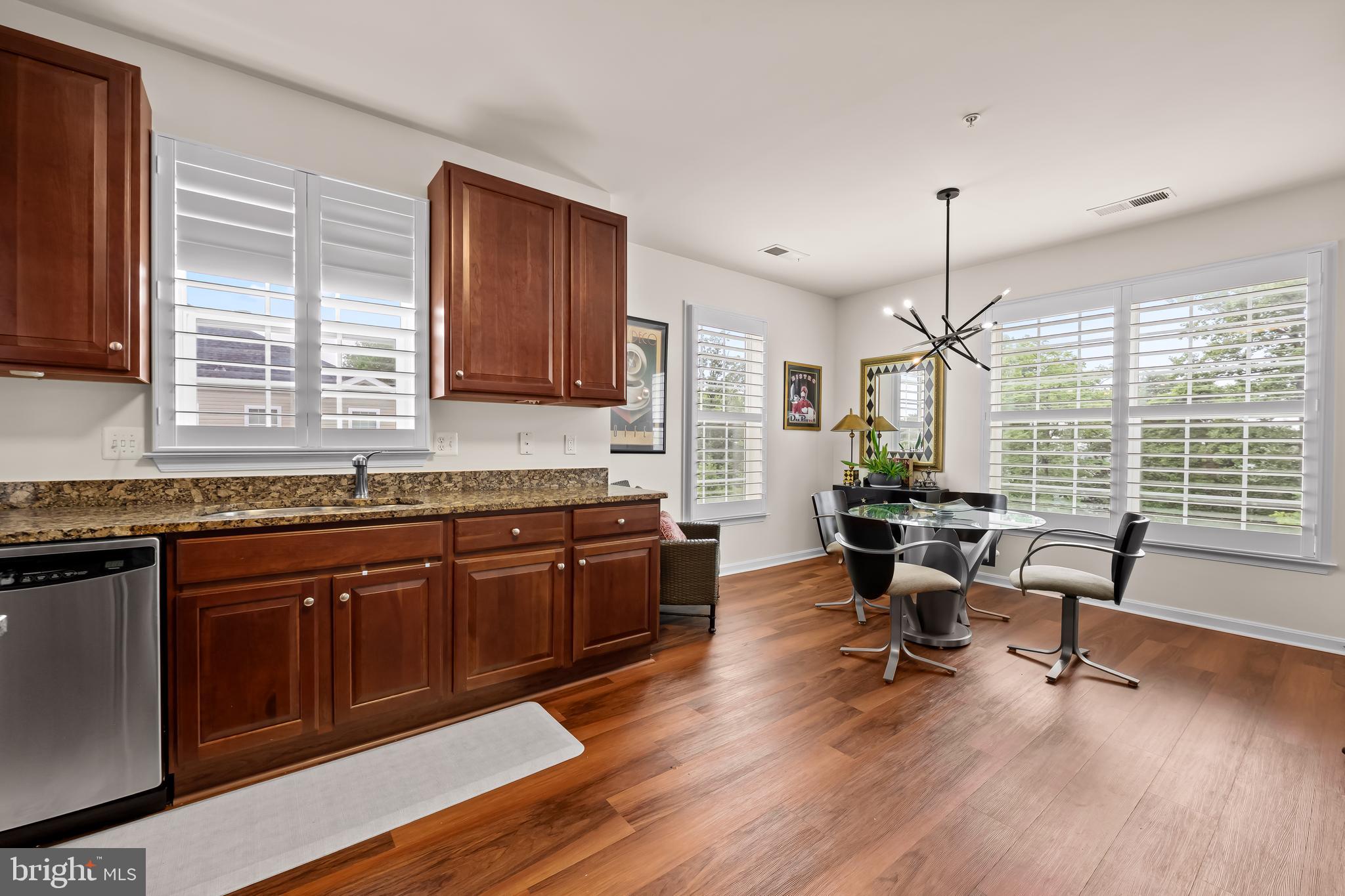 THE HIGHLANDS AT QUARRY LAKE - Residential