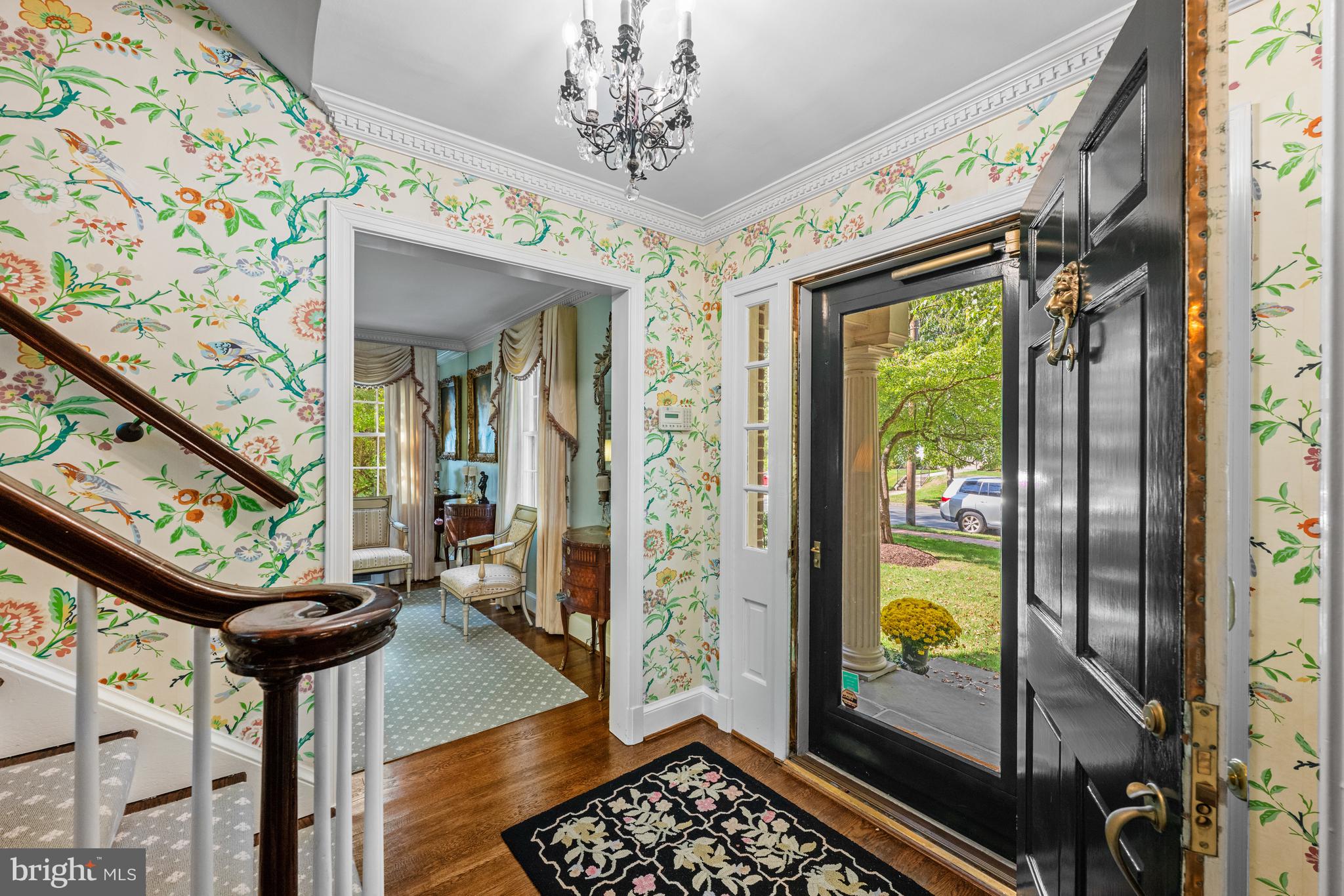 CHEVY CHASE VILLAGE - Residential