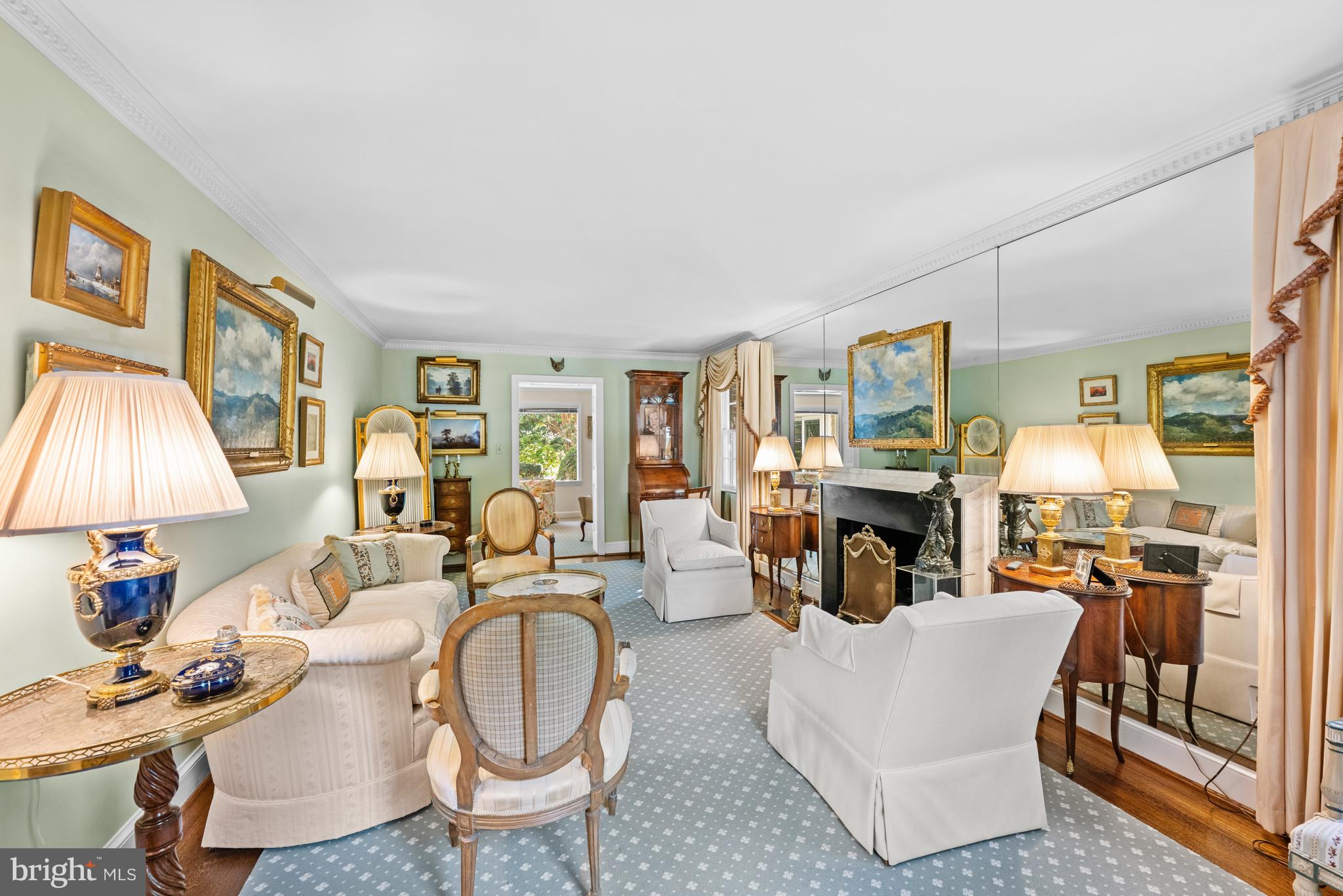 CHEVY CHASE VILLAGE - Residential