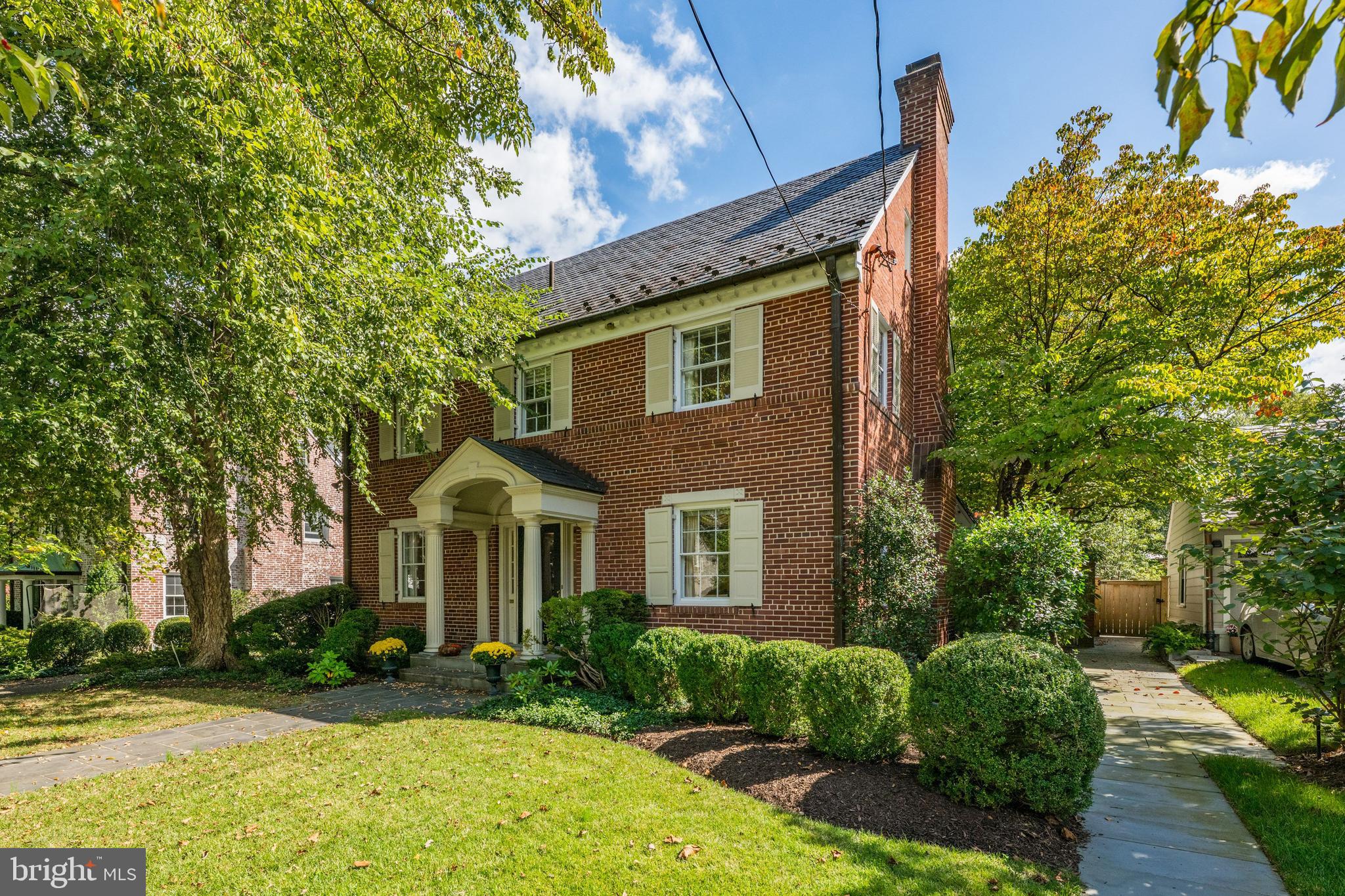 CHEVY CHASE VILLAGE - Residential