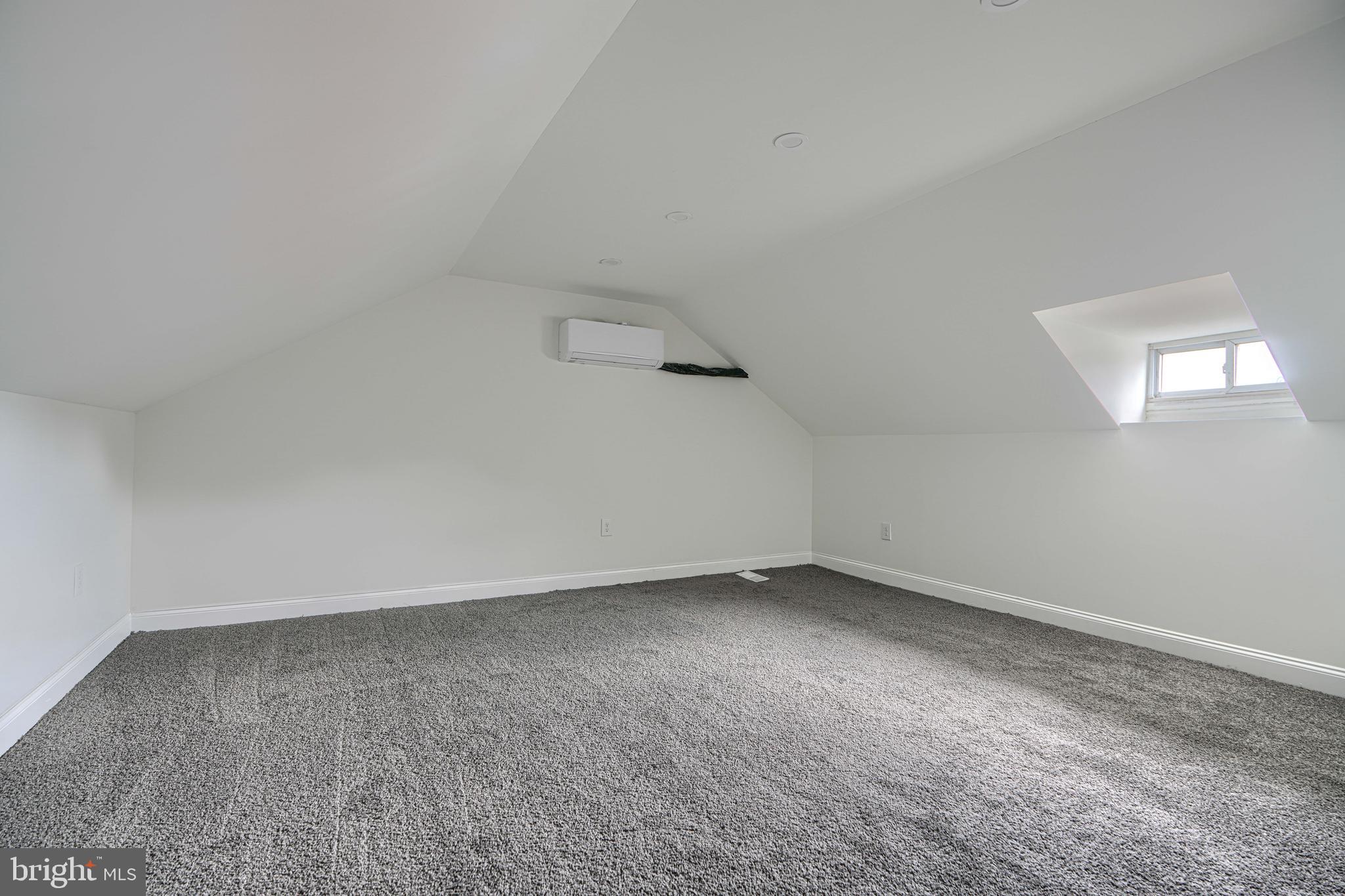 PERRING LOCH - Residential