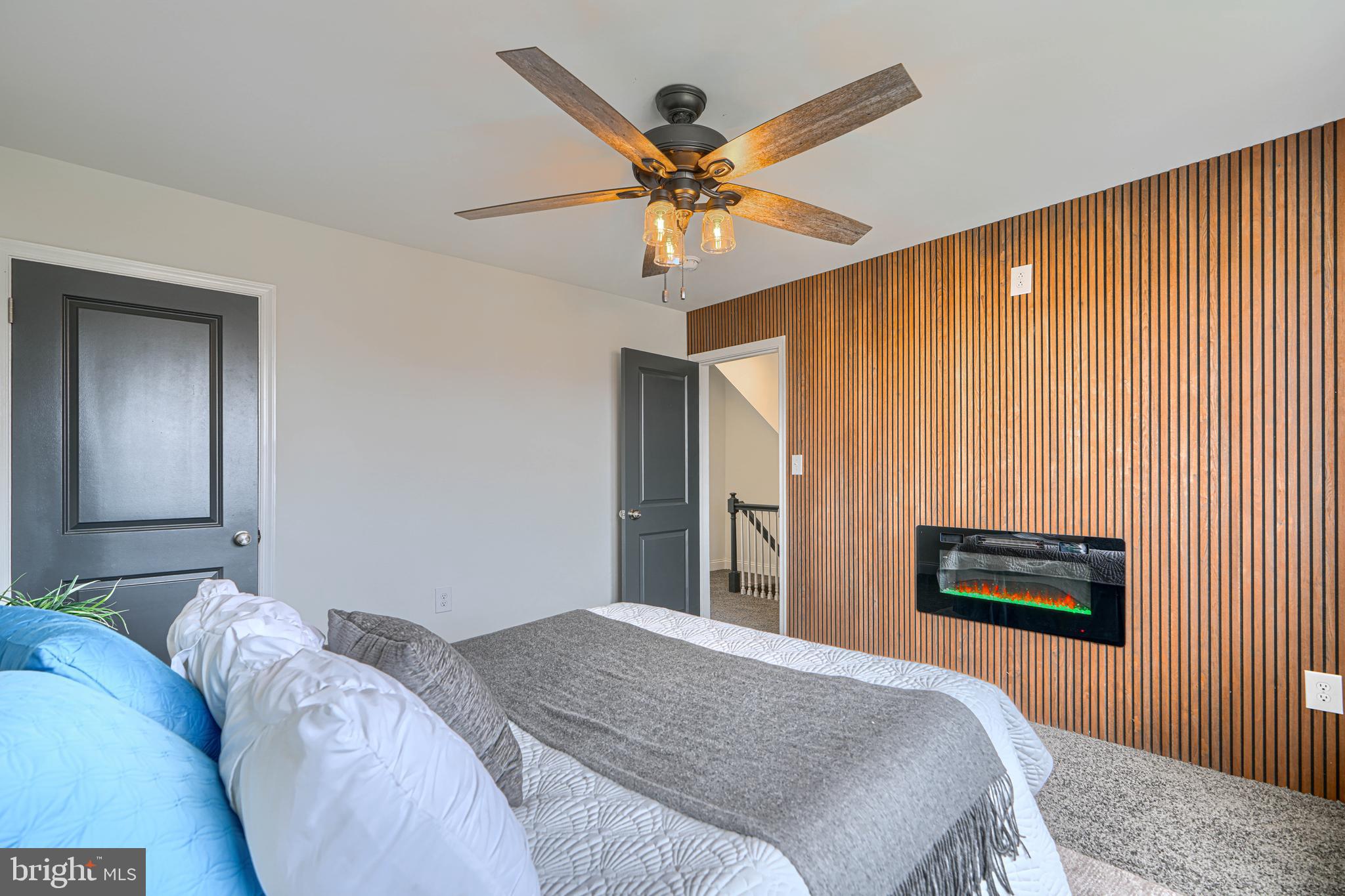 PERRING LOCH - Residential