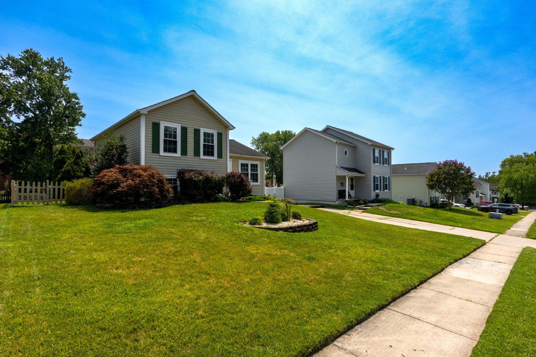 SILVER WOODS - Residential