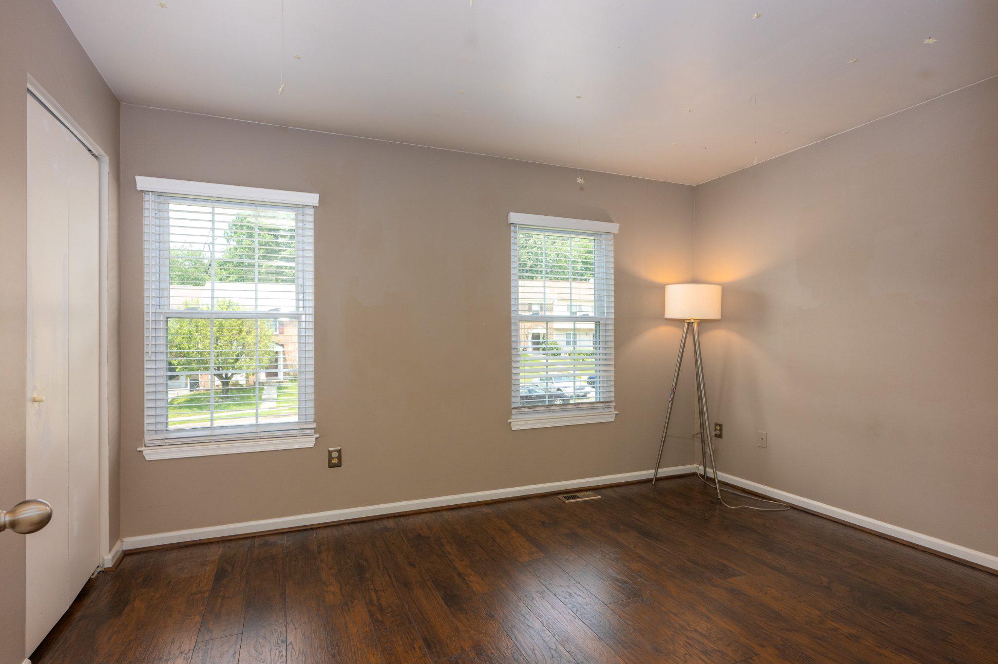 SILVER WOODS - Residential