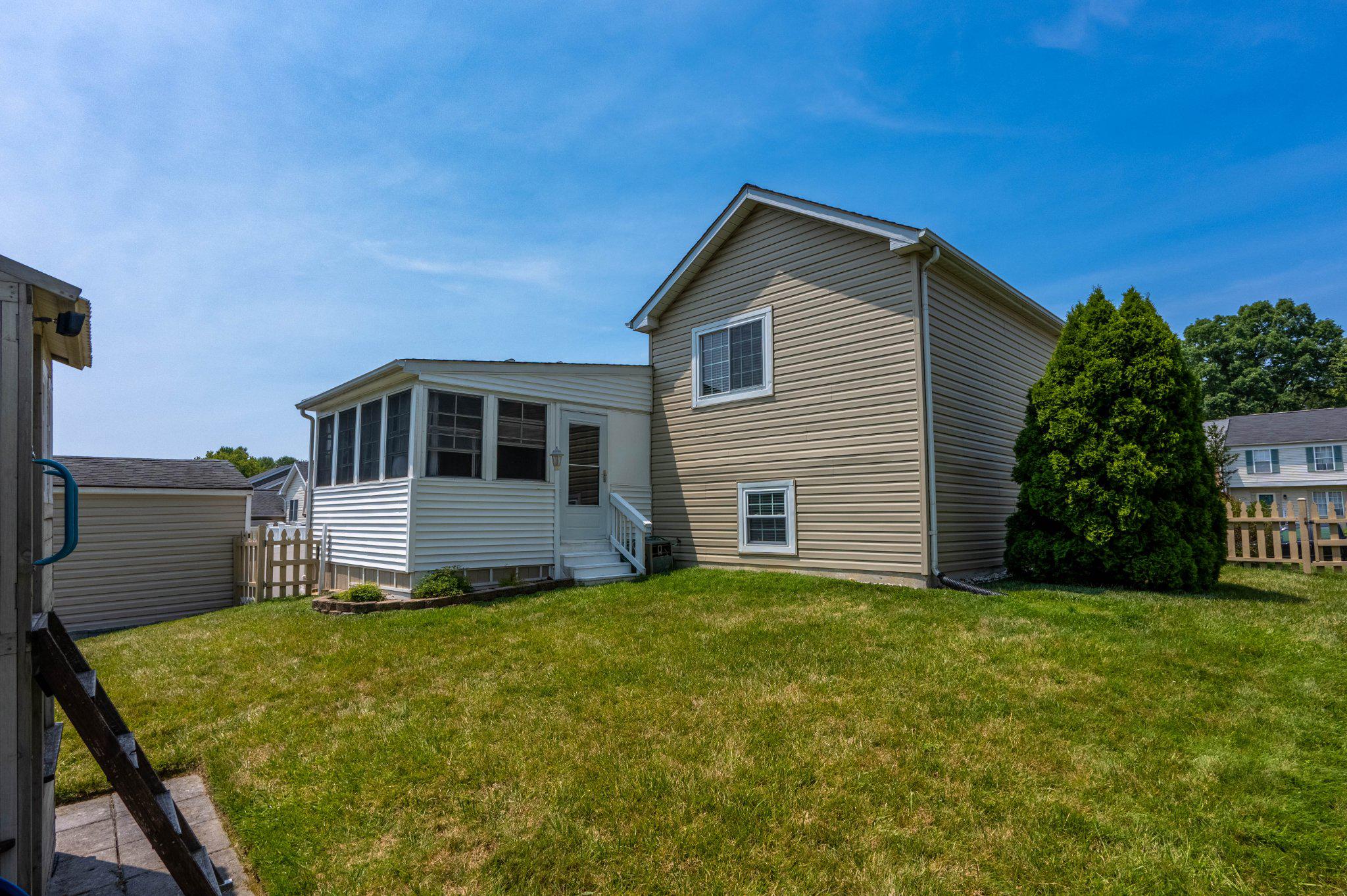 SILVER WOODS - Residential