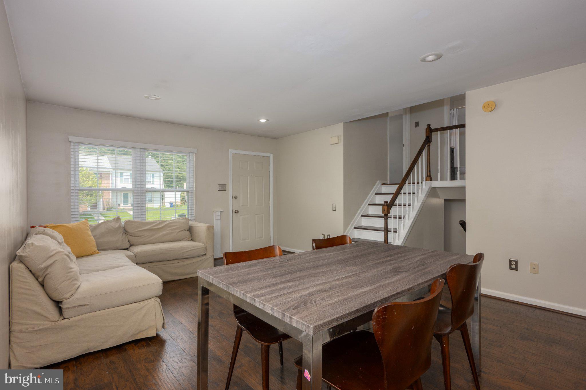 SILVER WOODS - Residential