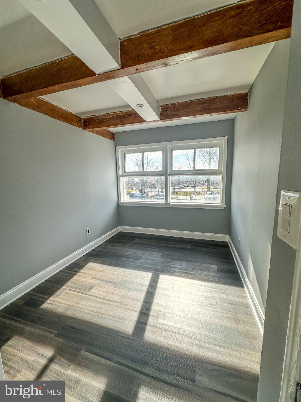 RIGGS HILL - Residential