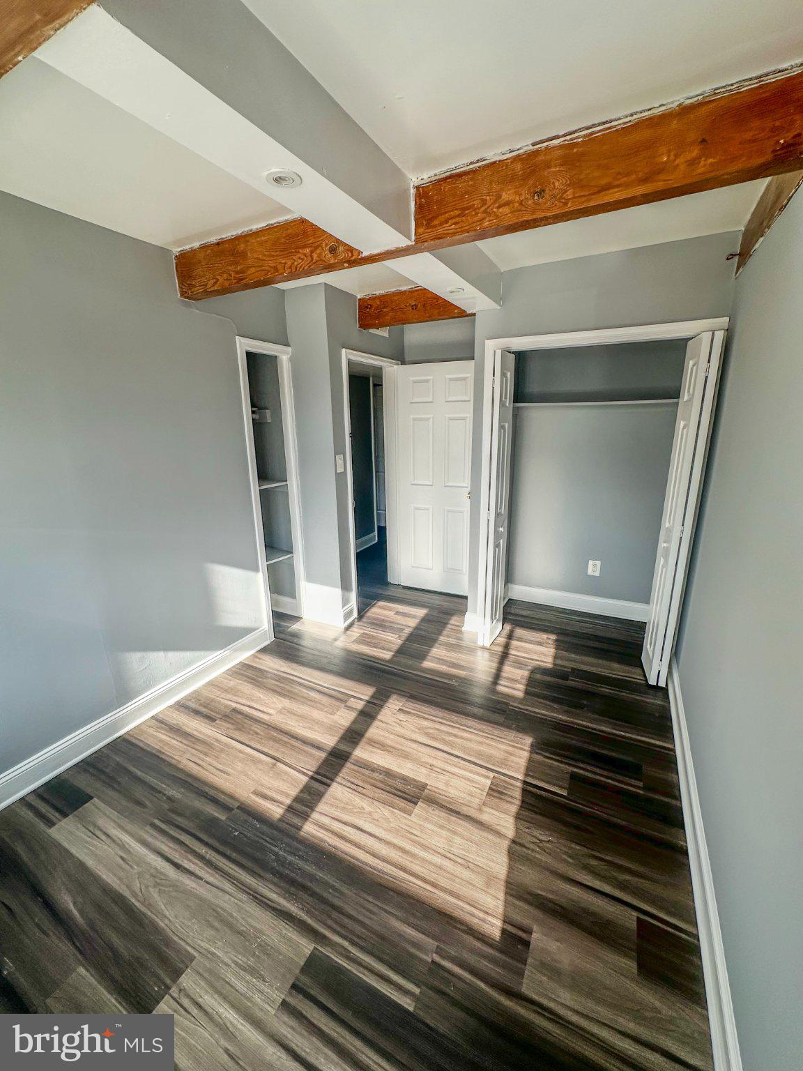 RIGGS HILL - Residential