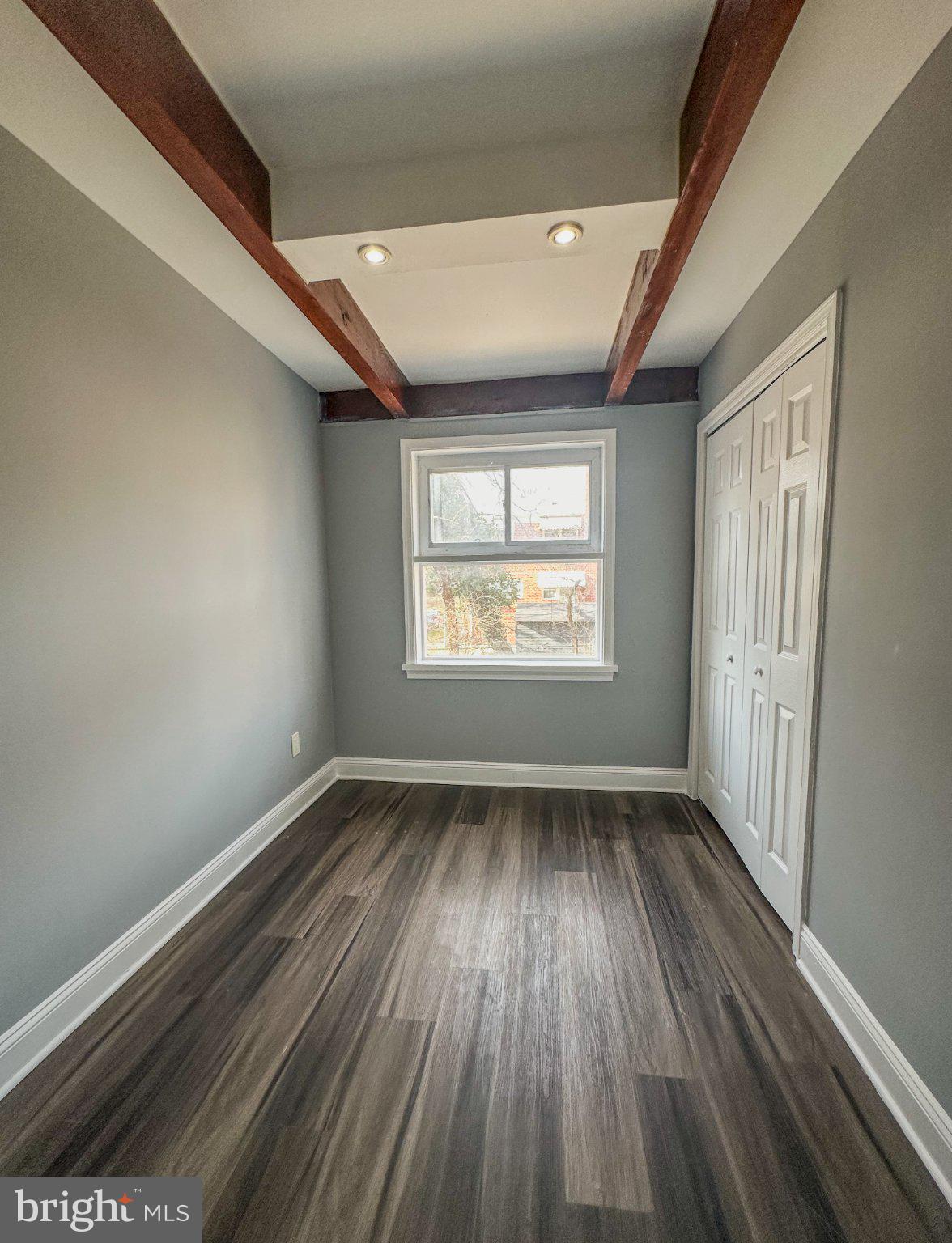 RIGGS HILL - Residential