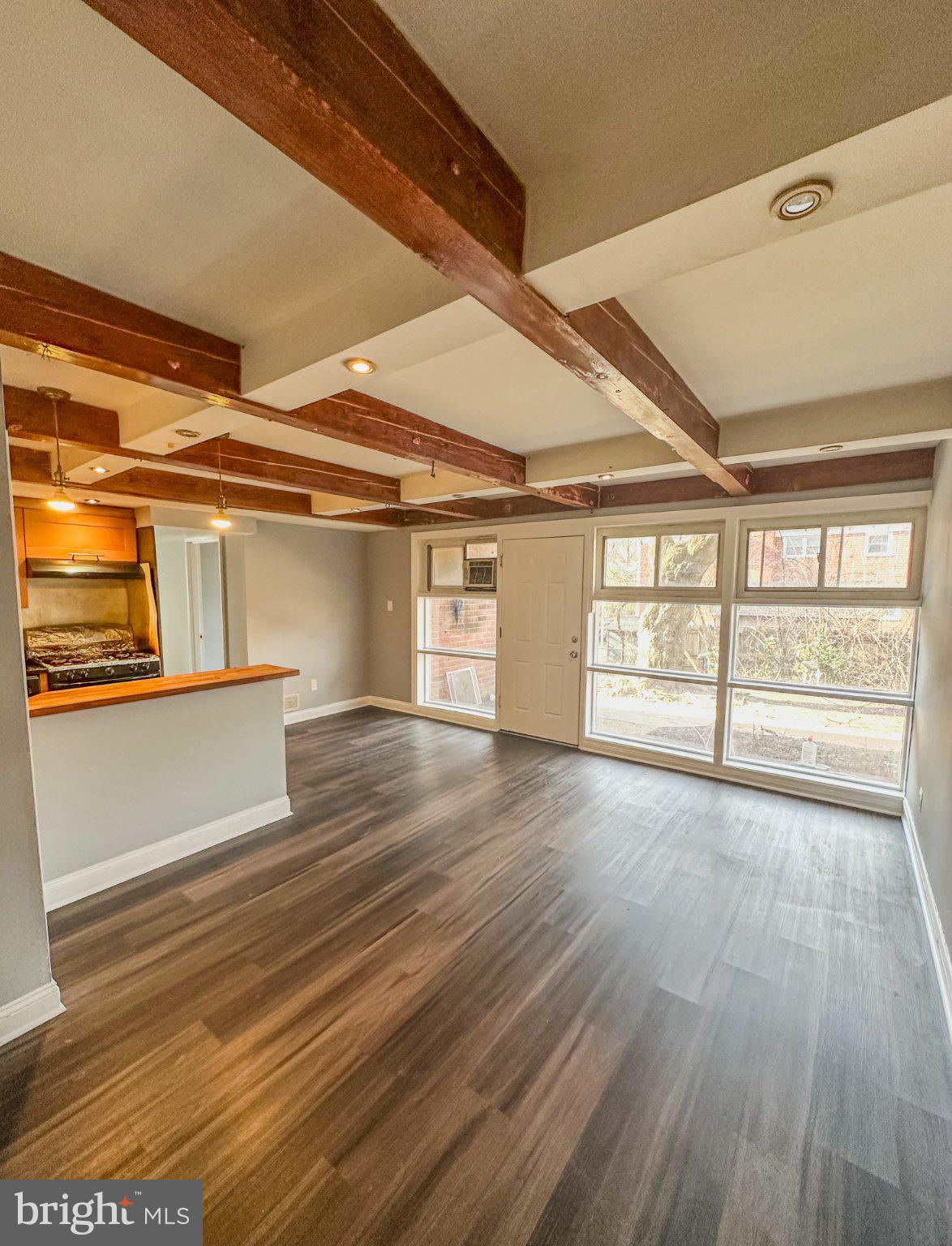 RIGGS HILL - Residential