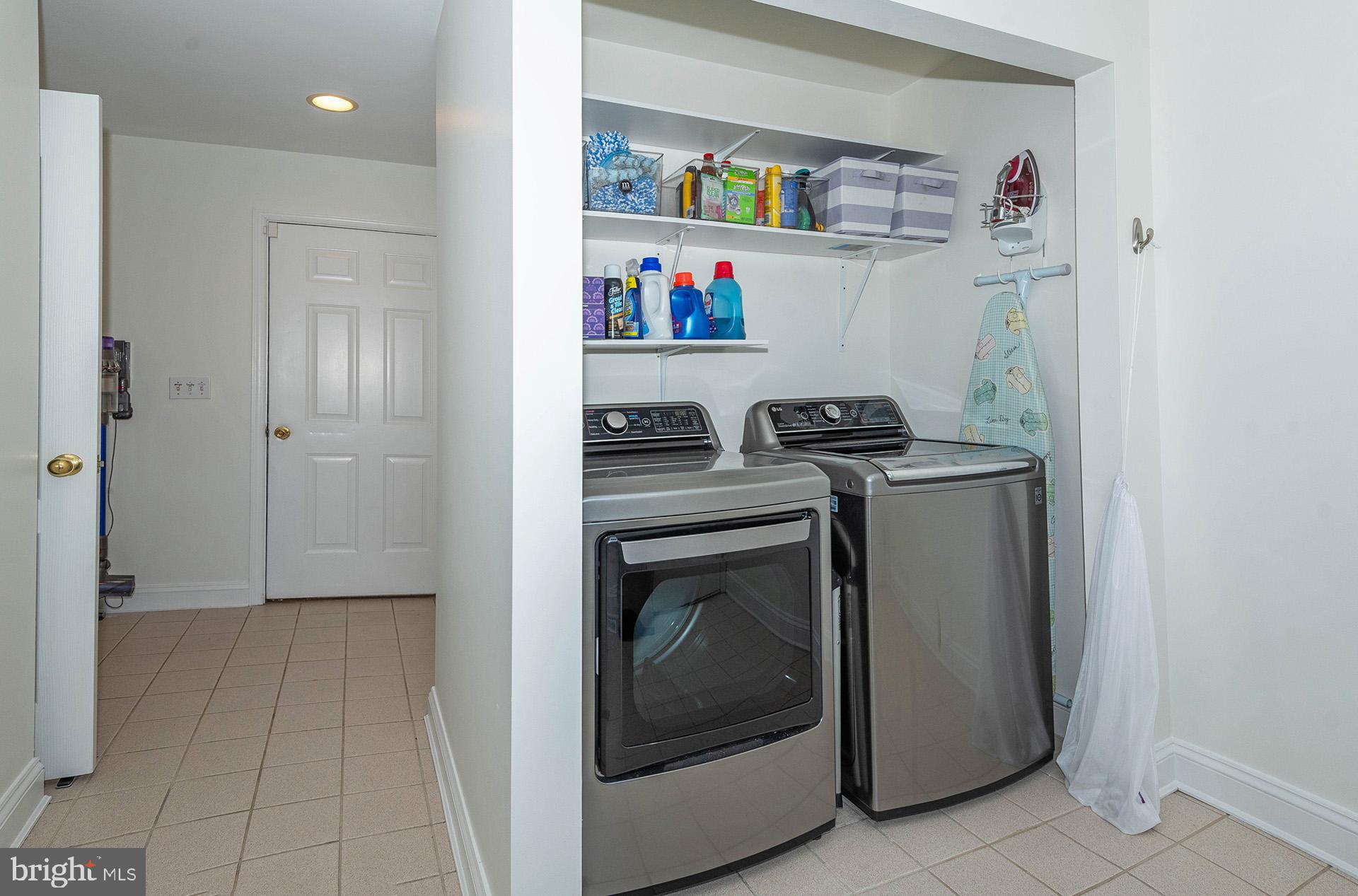 CLAIBORNES LANDING - Residential