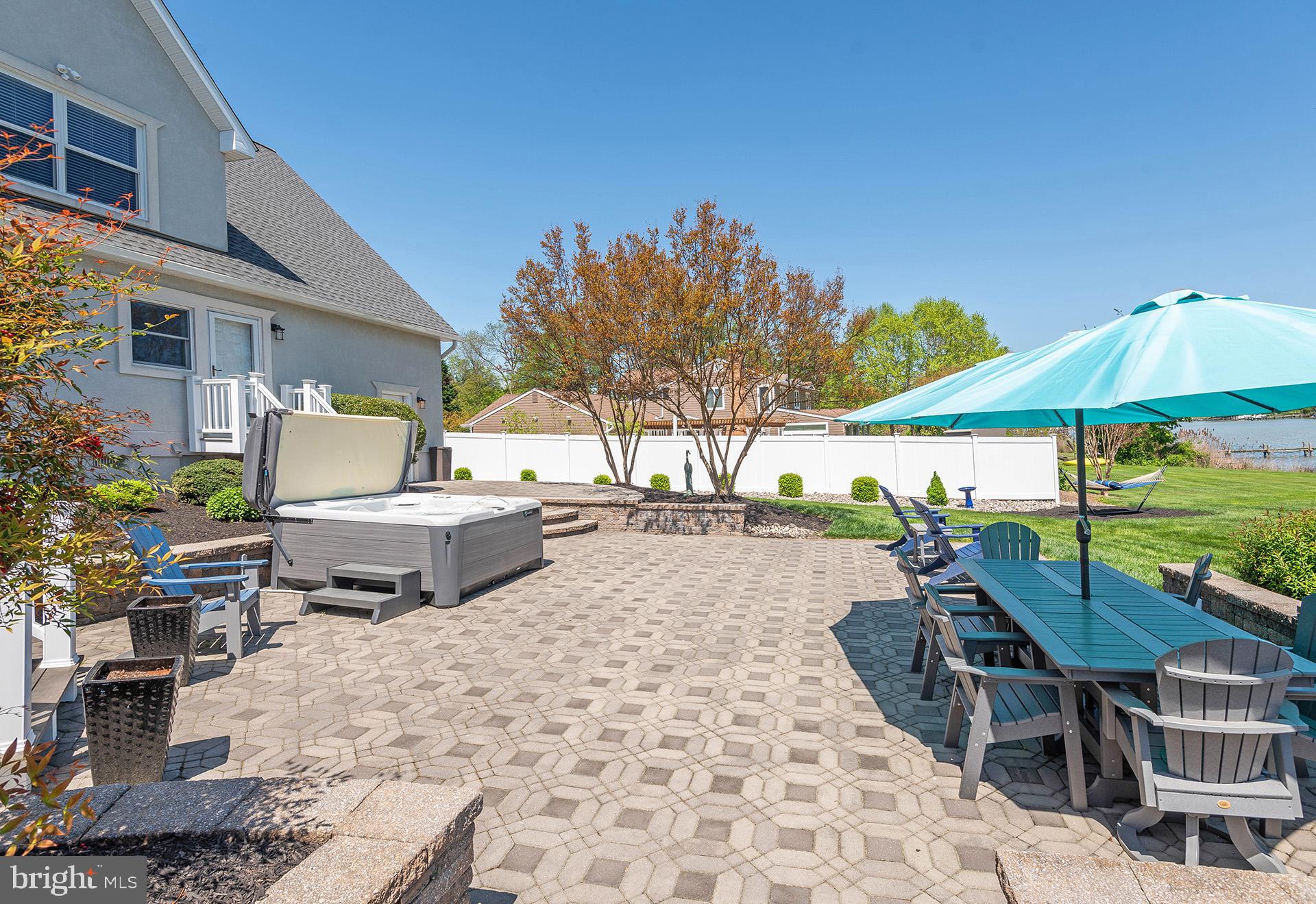CLAIBORNES LANDING - Residential