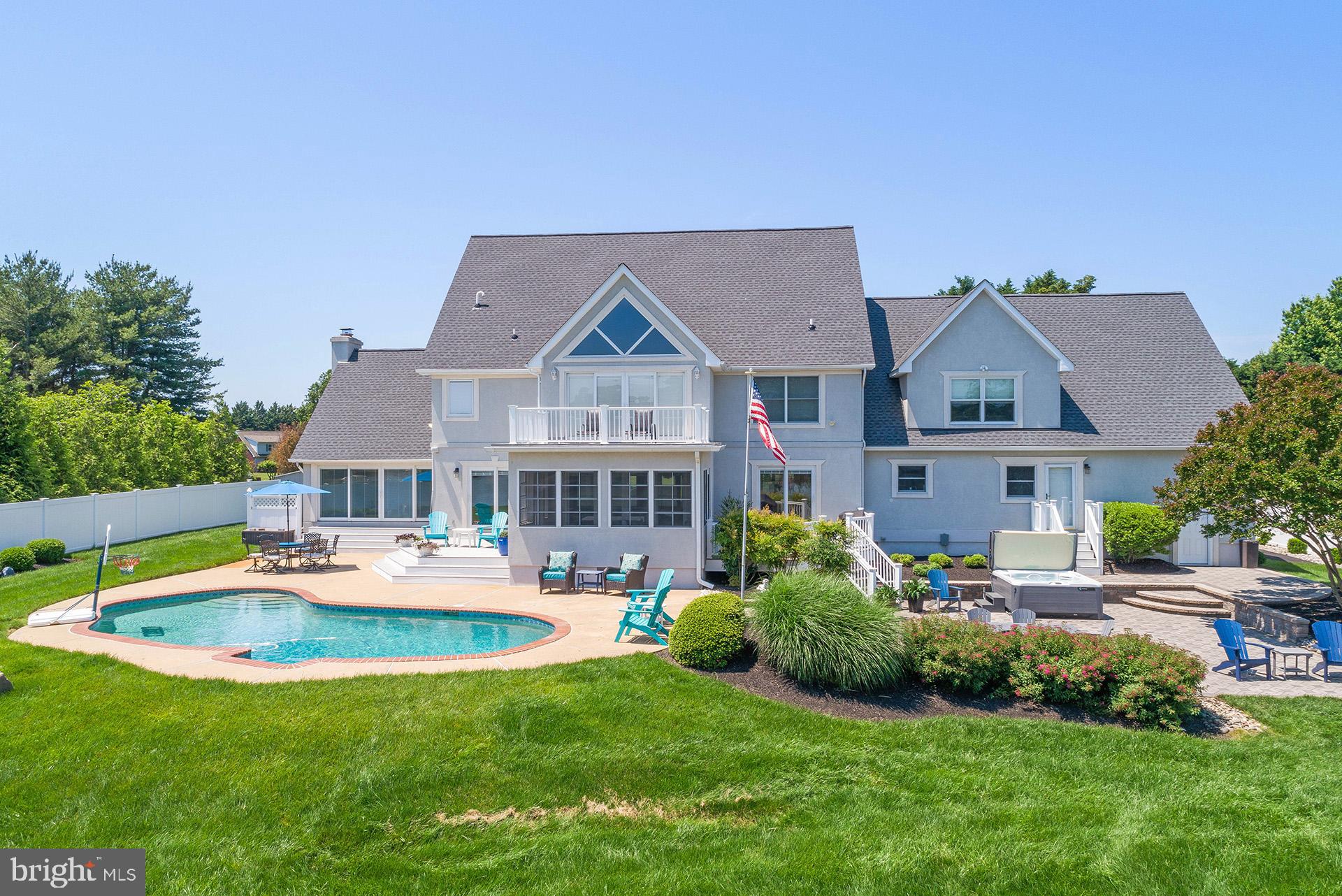 CLAIBORNES LANDING - Residential