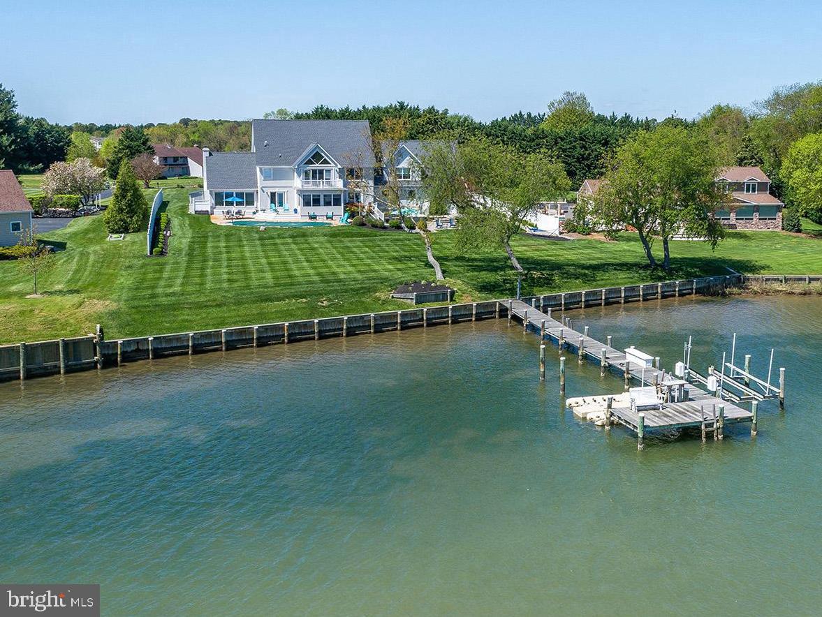 CLAIBORNES LANDING - Residential