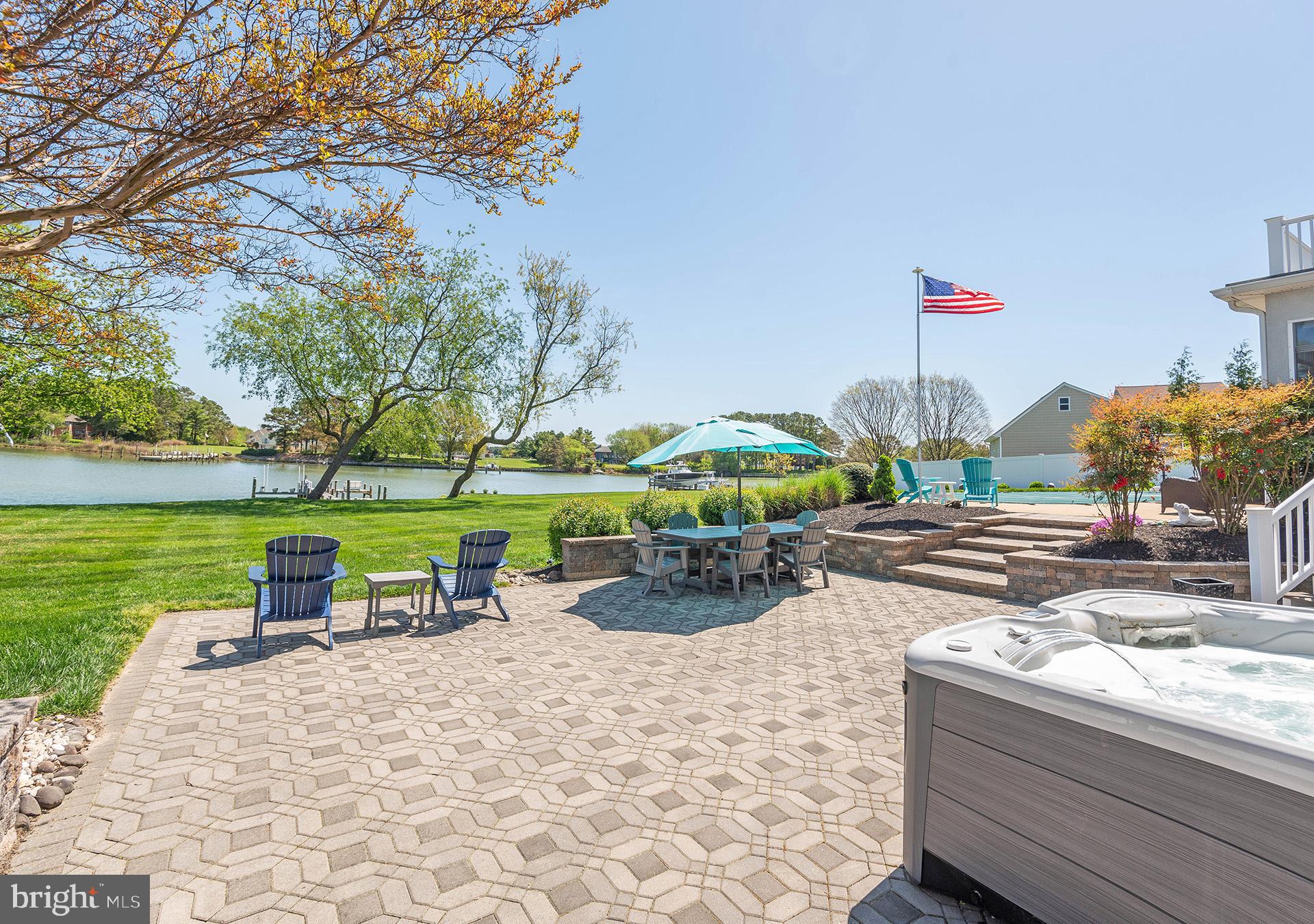 CLAIBORNES LANDING - Residential